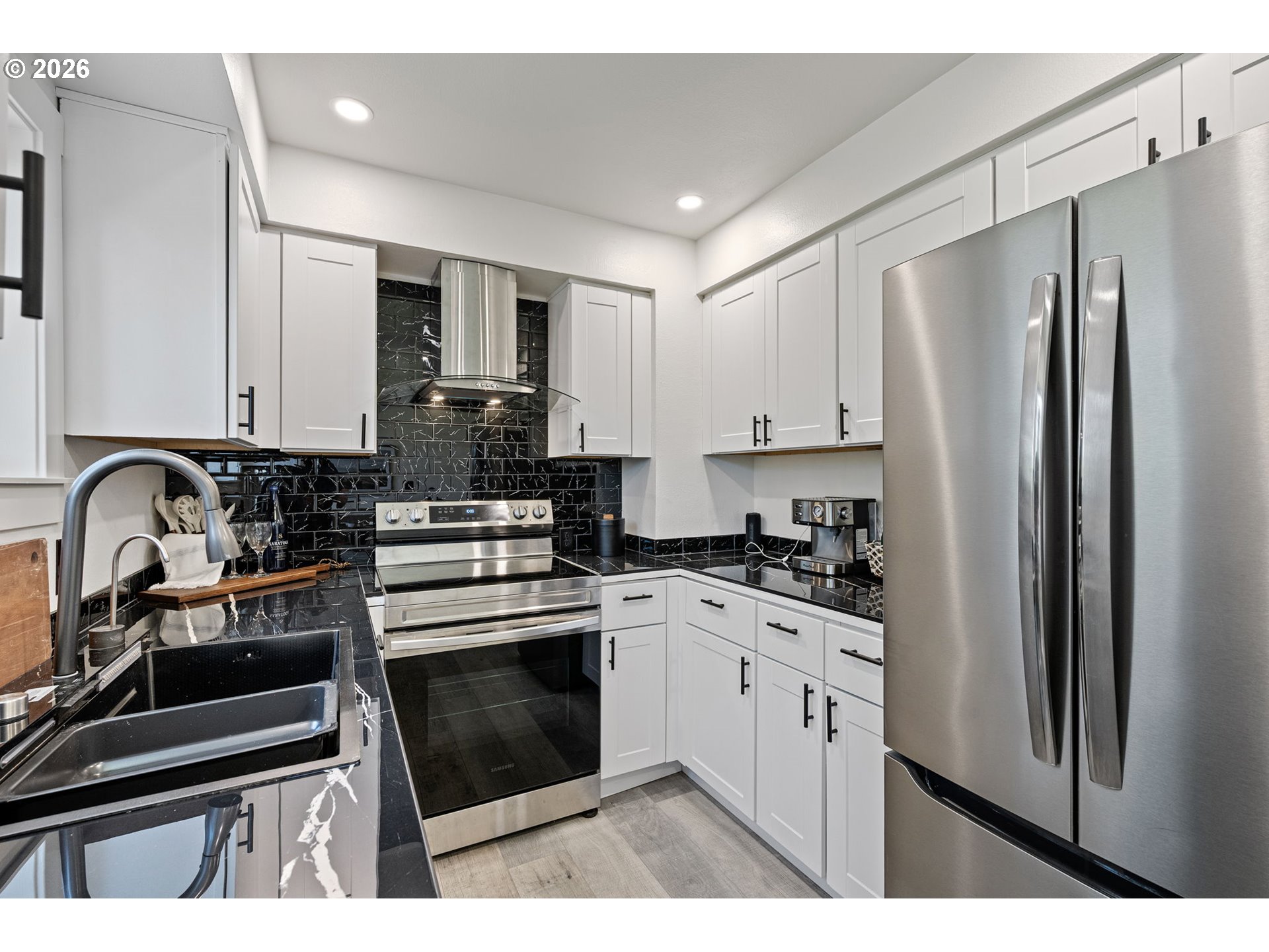 1510 Wilson St Property Photo 12