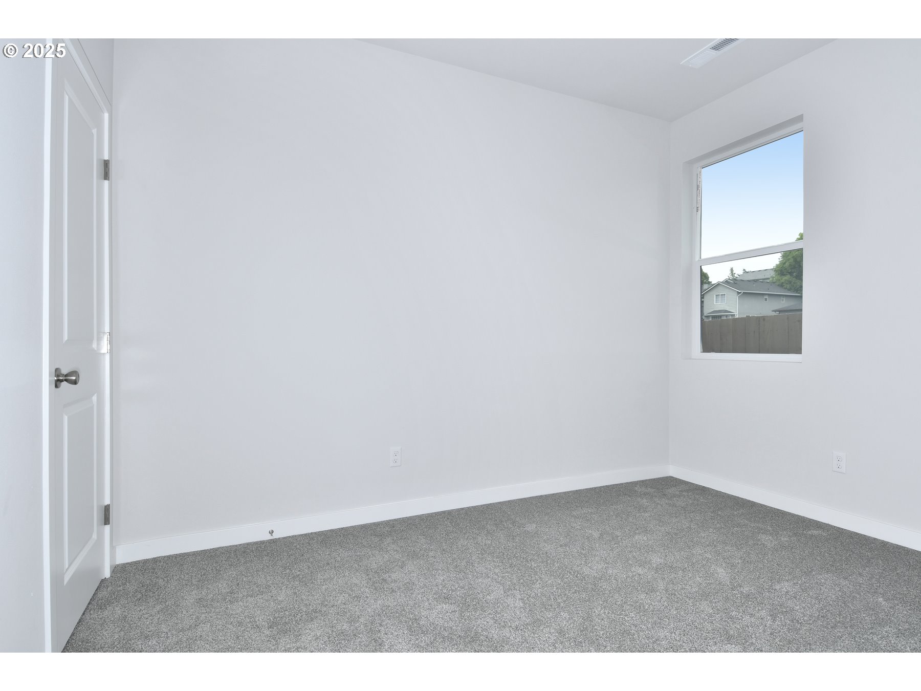 5415 Ne 68th St Property Photo 15