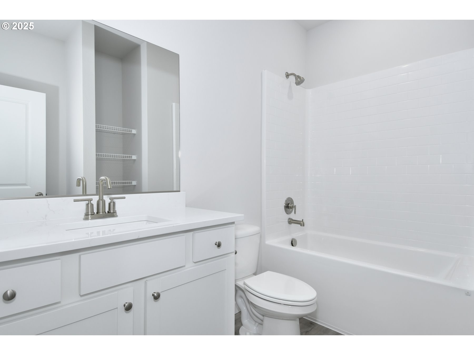 5415 Ne 68th St Property Photo 17