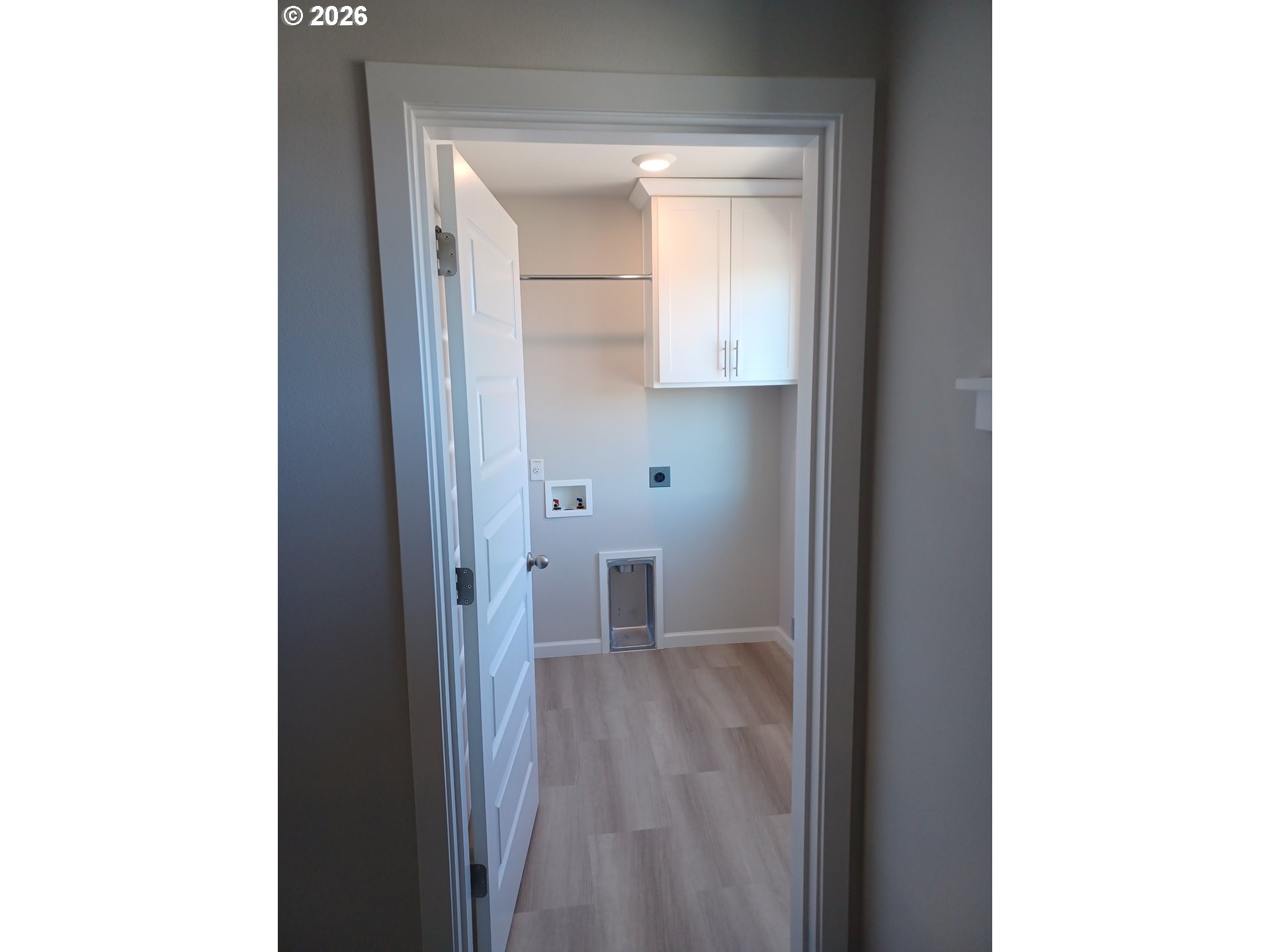 745 E Wilson St Property Photo 14
