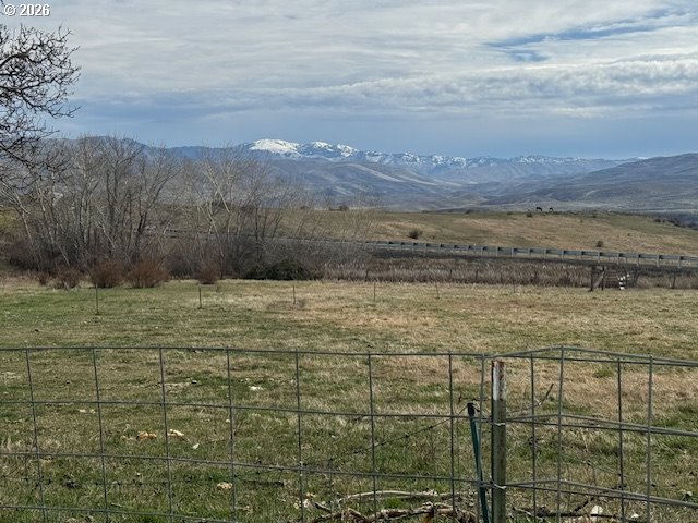 38901 Highway 86 Property Photo 5