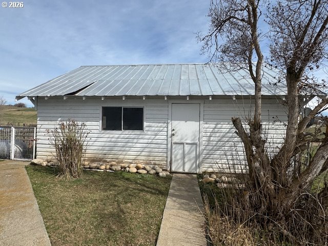 38901 Highway 86 Property Photo 31