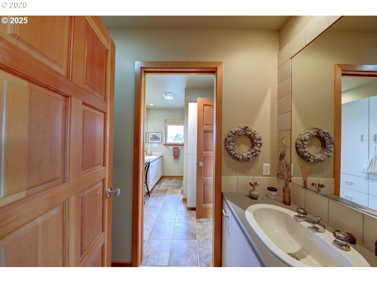 500 Farrell Ct Property Photo 13