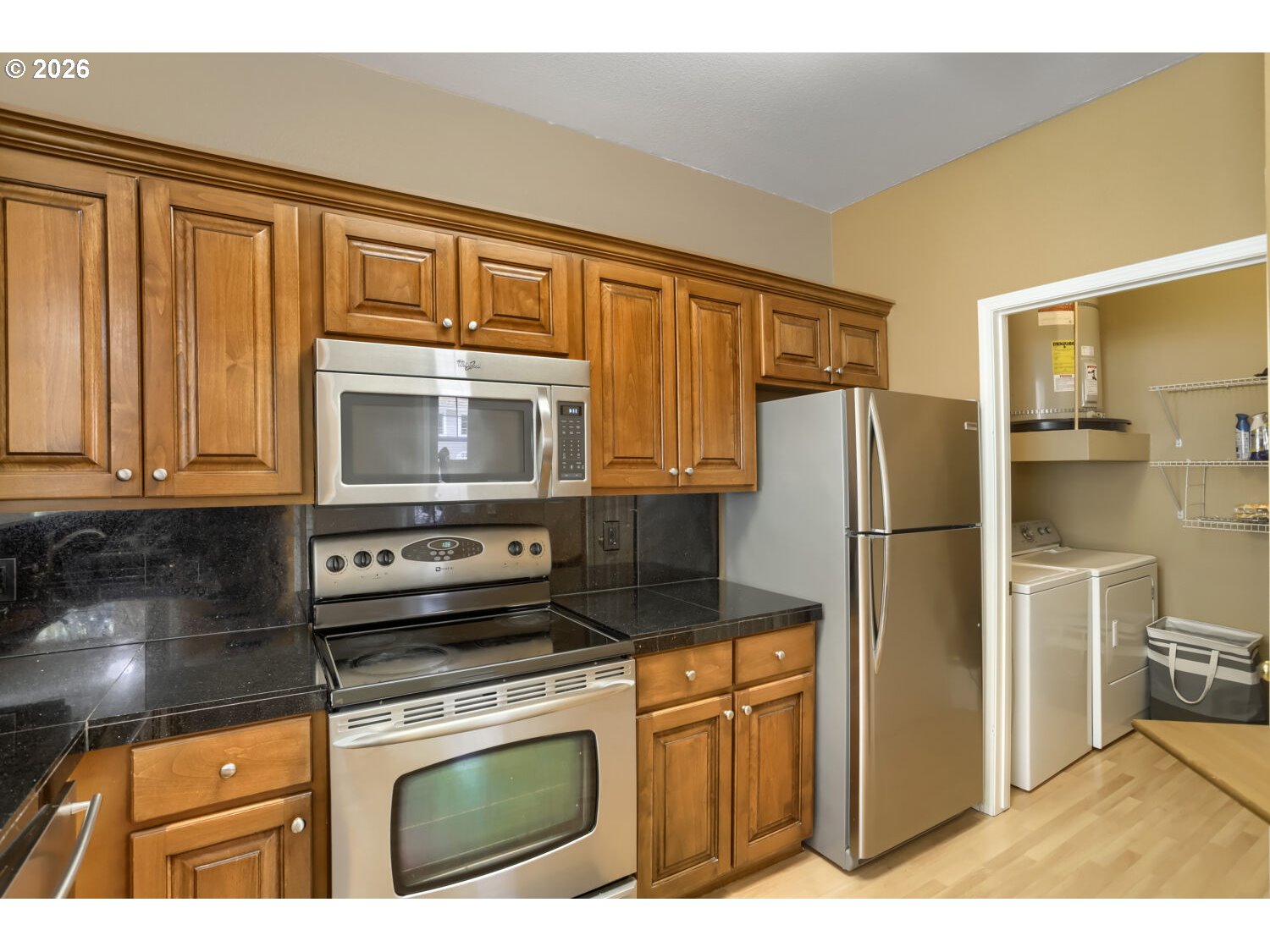 1231 Ne Horizon Loop 209 Property Photo 13