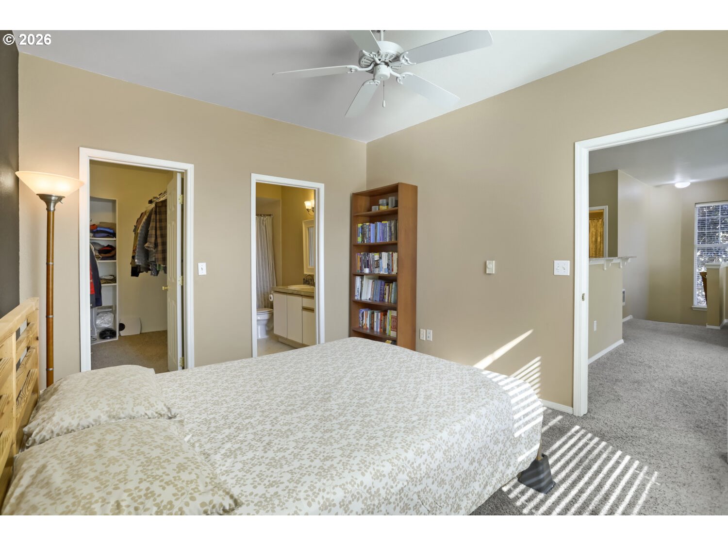 1231 Ne Horizon Loop 209 Property Photo 18