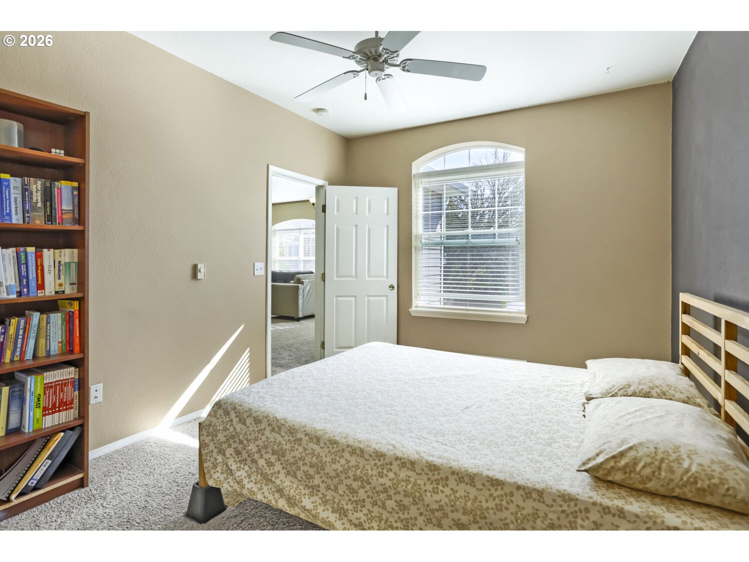 1231 Ne Horizon Loop 209 Property Photo 19