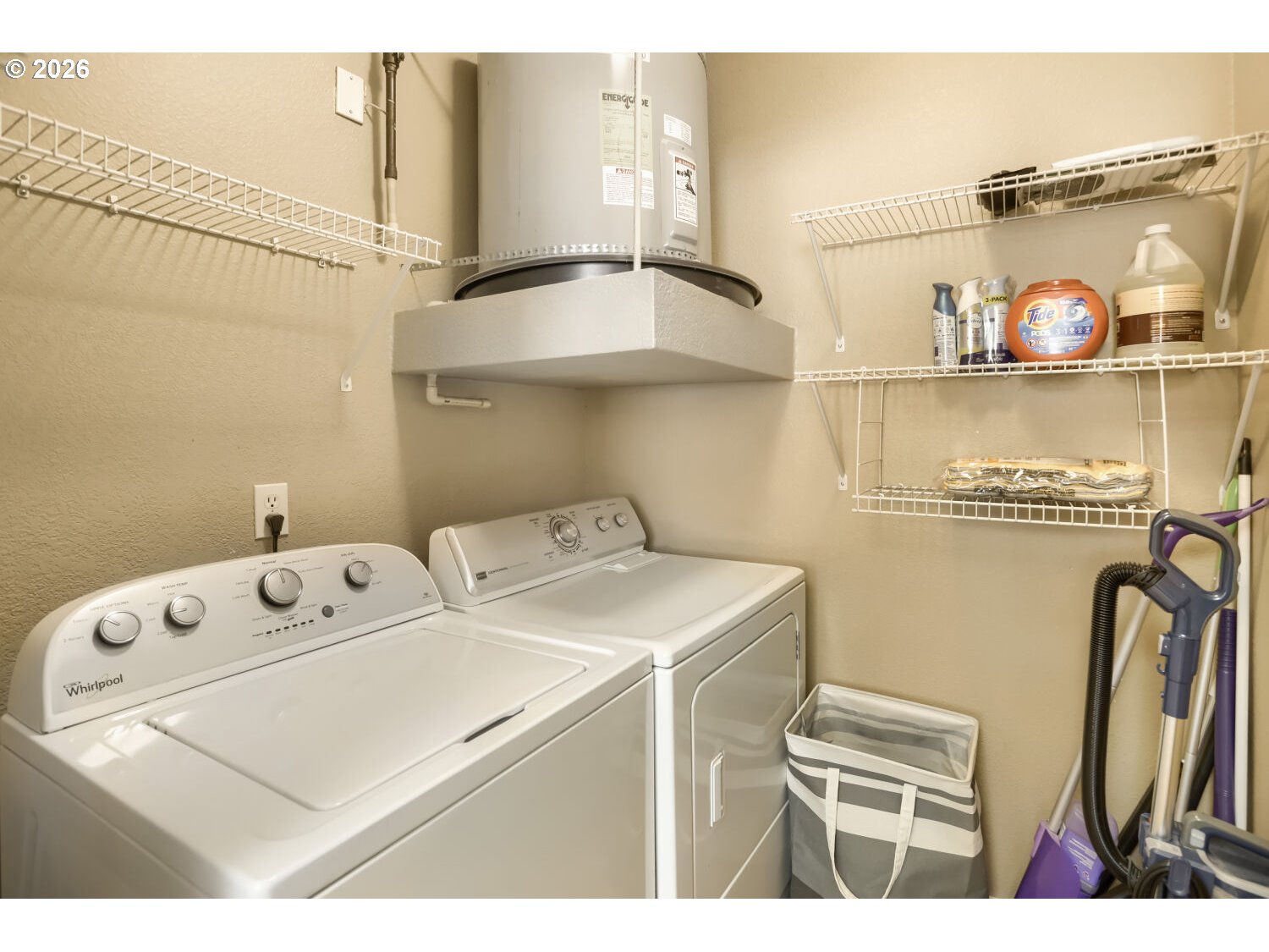 1231 Ne Horizon Loop 209 Property Photo 24
