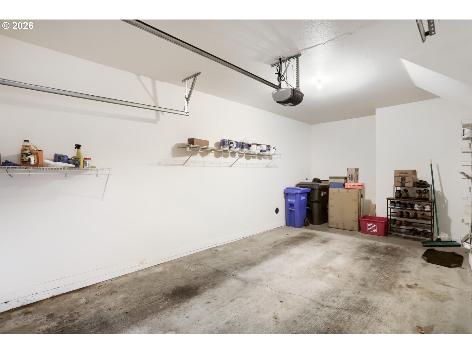 1231 Ne Horizon Loop 209 Property Photo 25