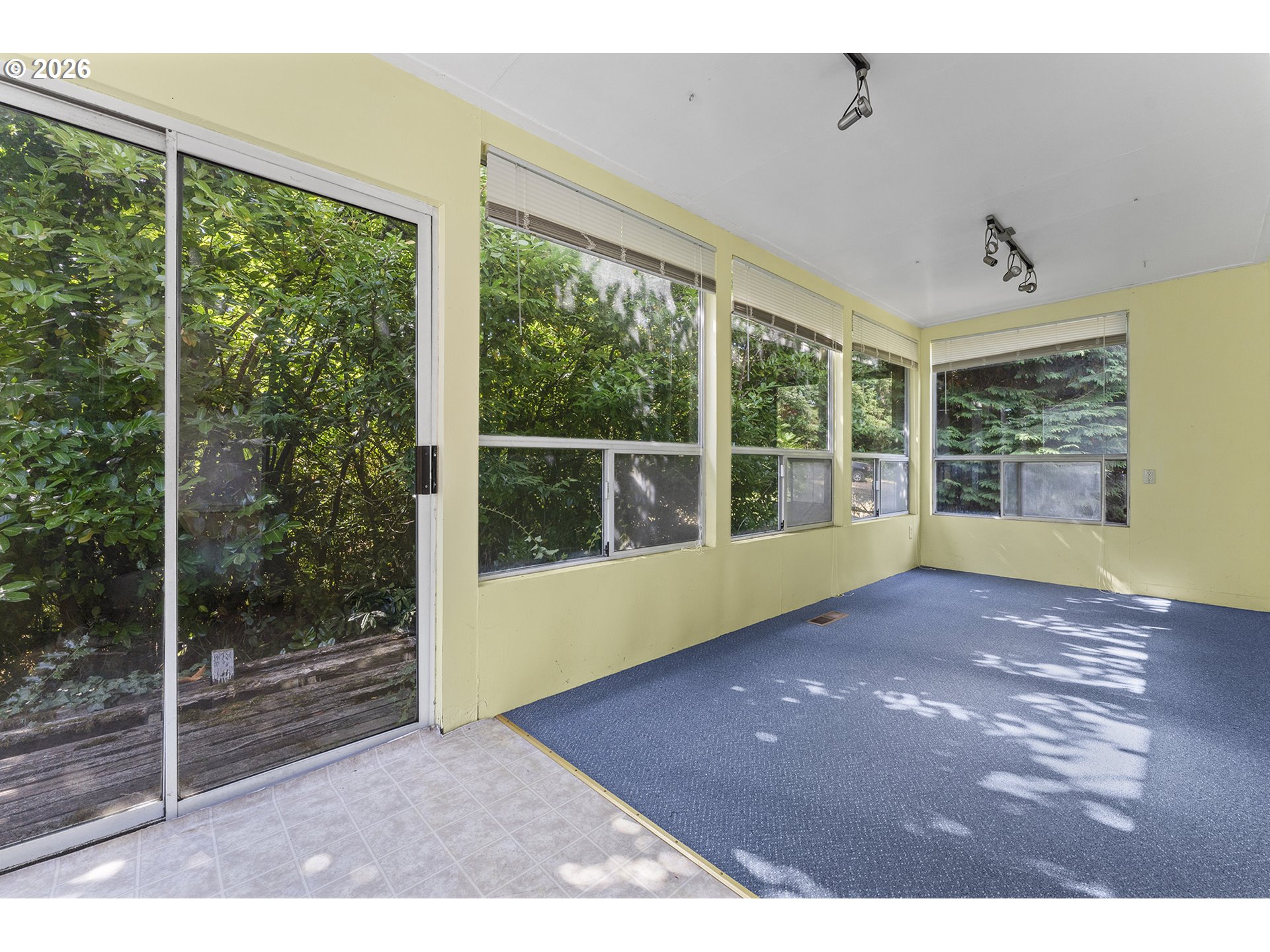 12295 Sw Boones Ferry Rd Property Photo 16