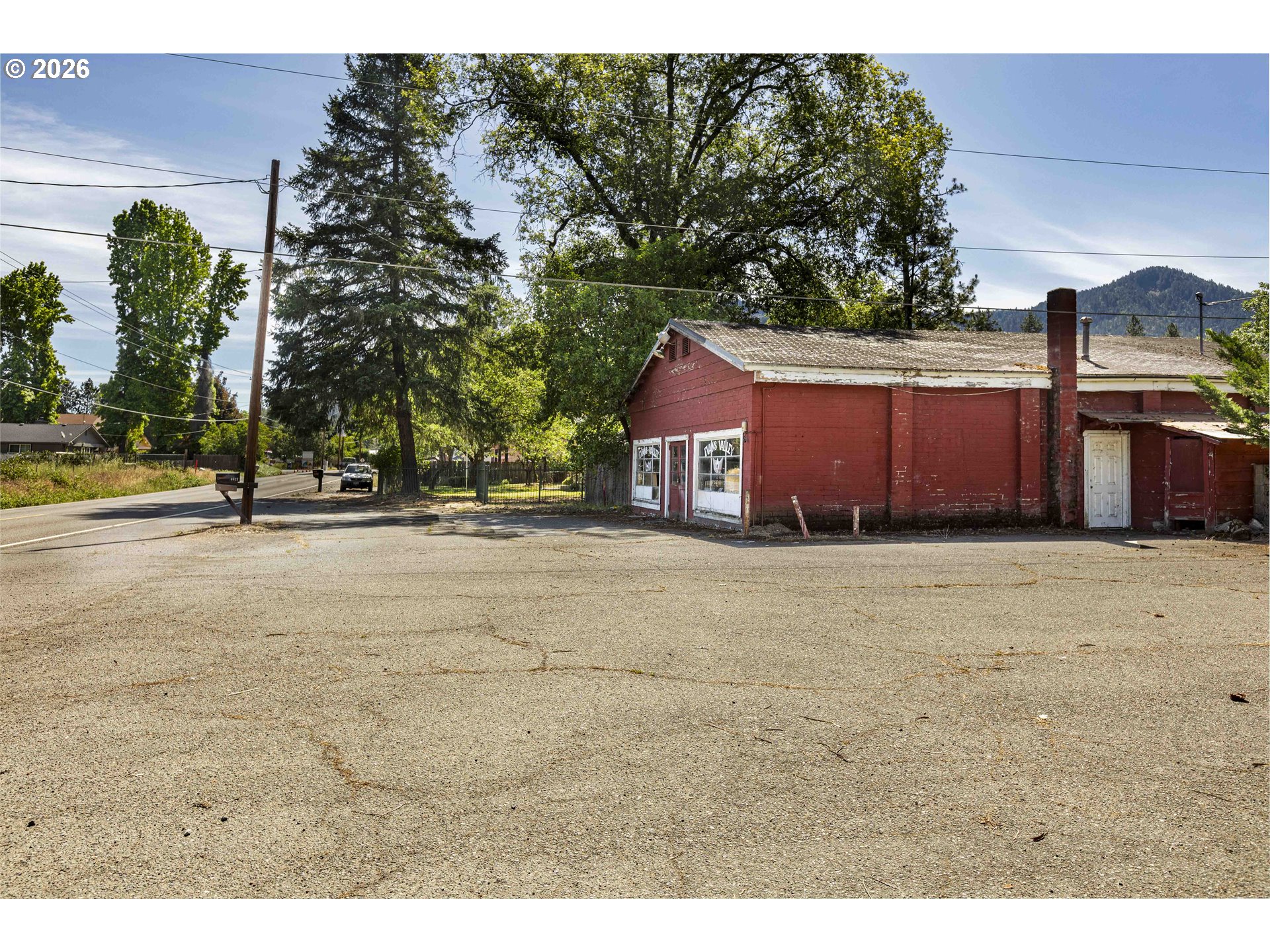 8622 E Evans Creek Rd Property Photo 16