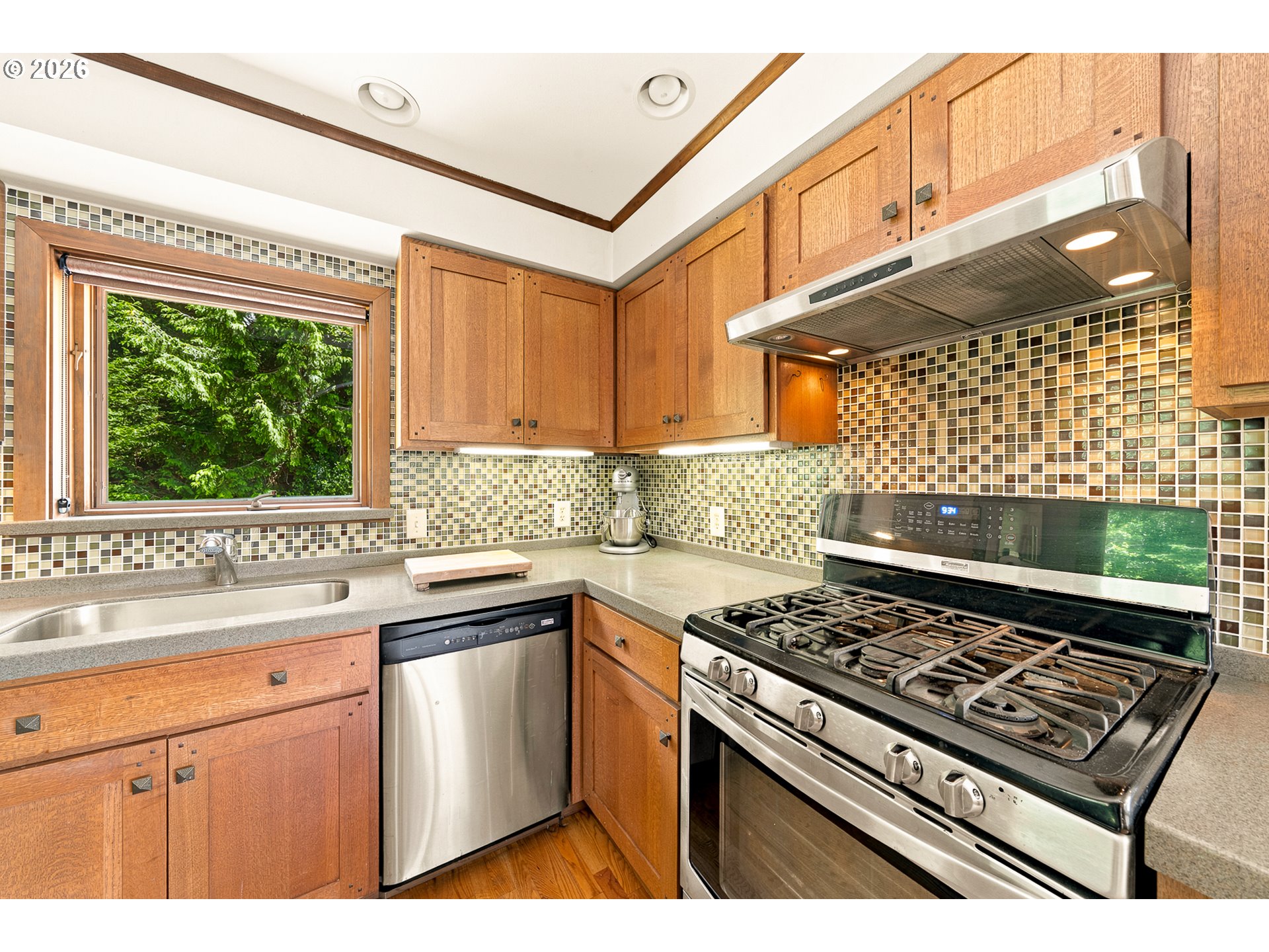 4131 Hemlock St Property Photo 12