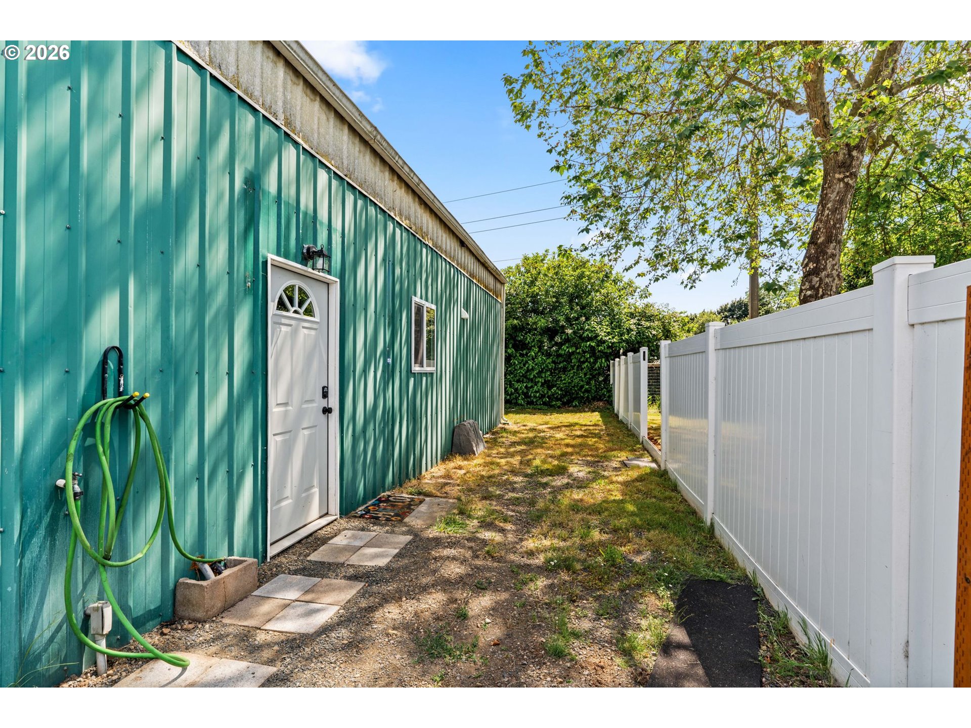 2343 Wilbur Ave Property Photo 34