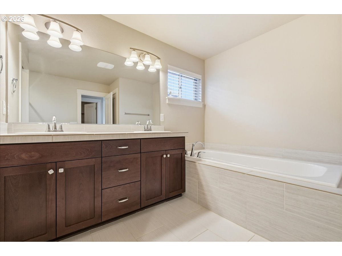 15515 Ne 108th Way Property Photo 23