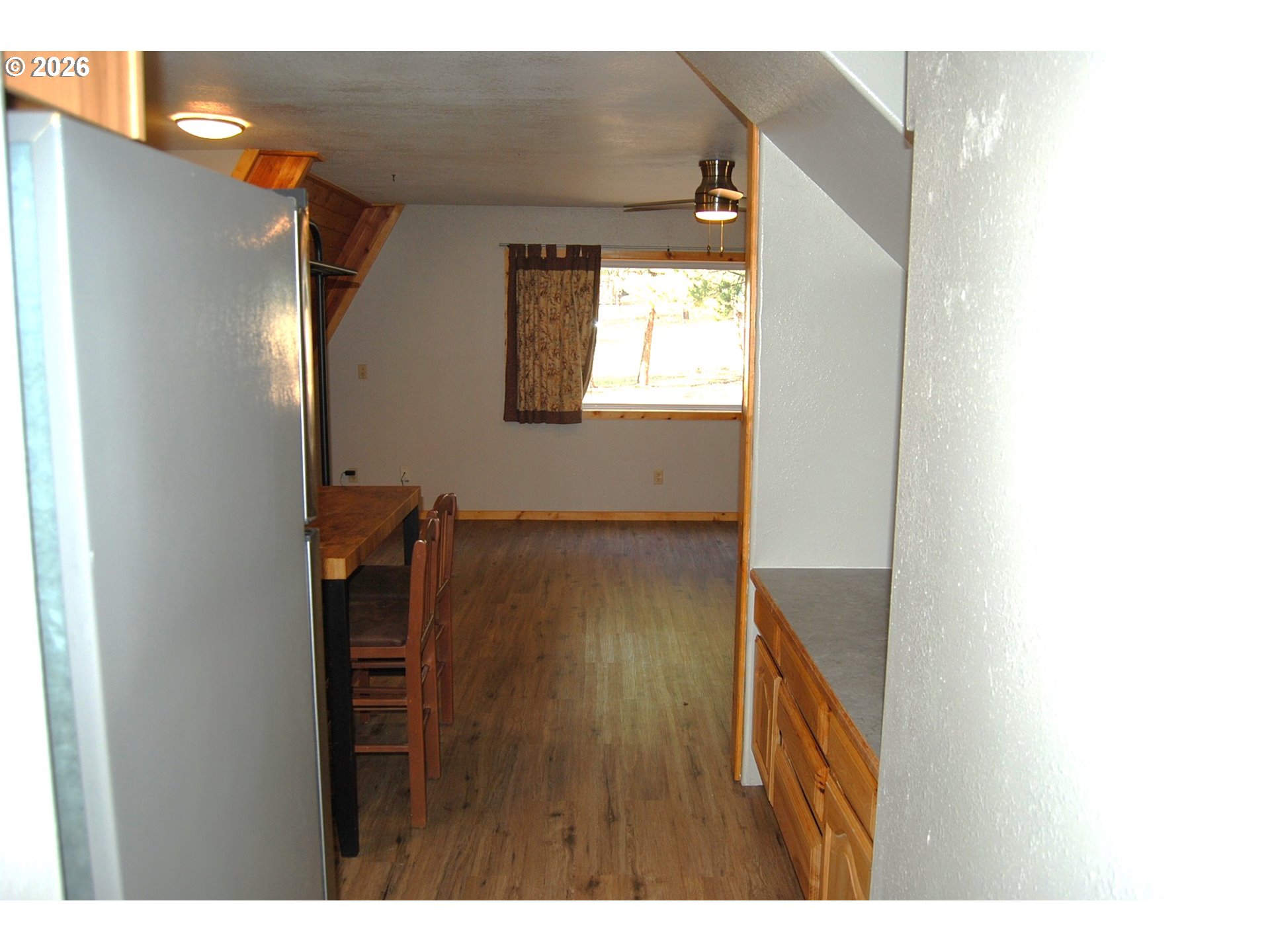 341 E Clifford St Property Photo 21