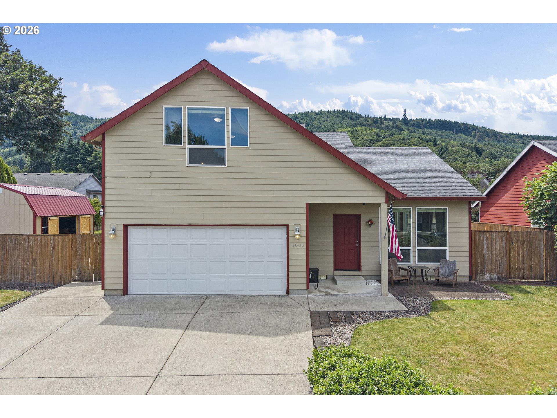 3605 5th St Property Photo 1