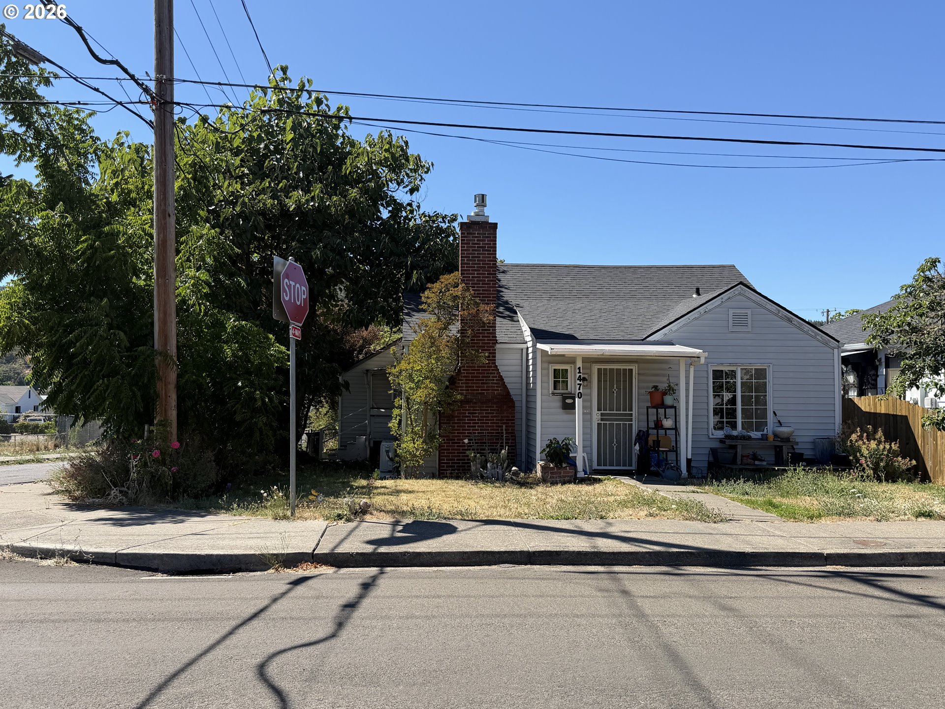 1470 Se Jackson St Property Photo 2
