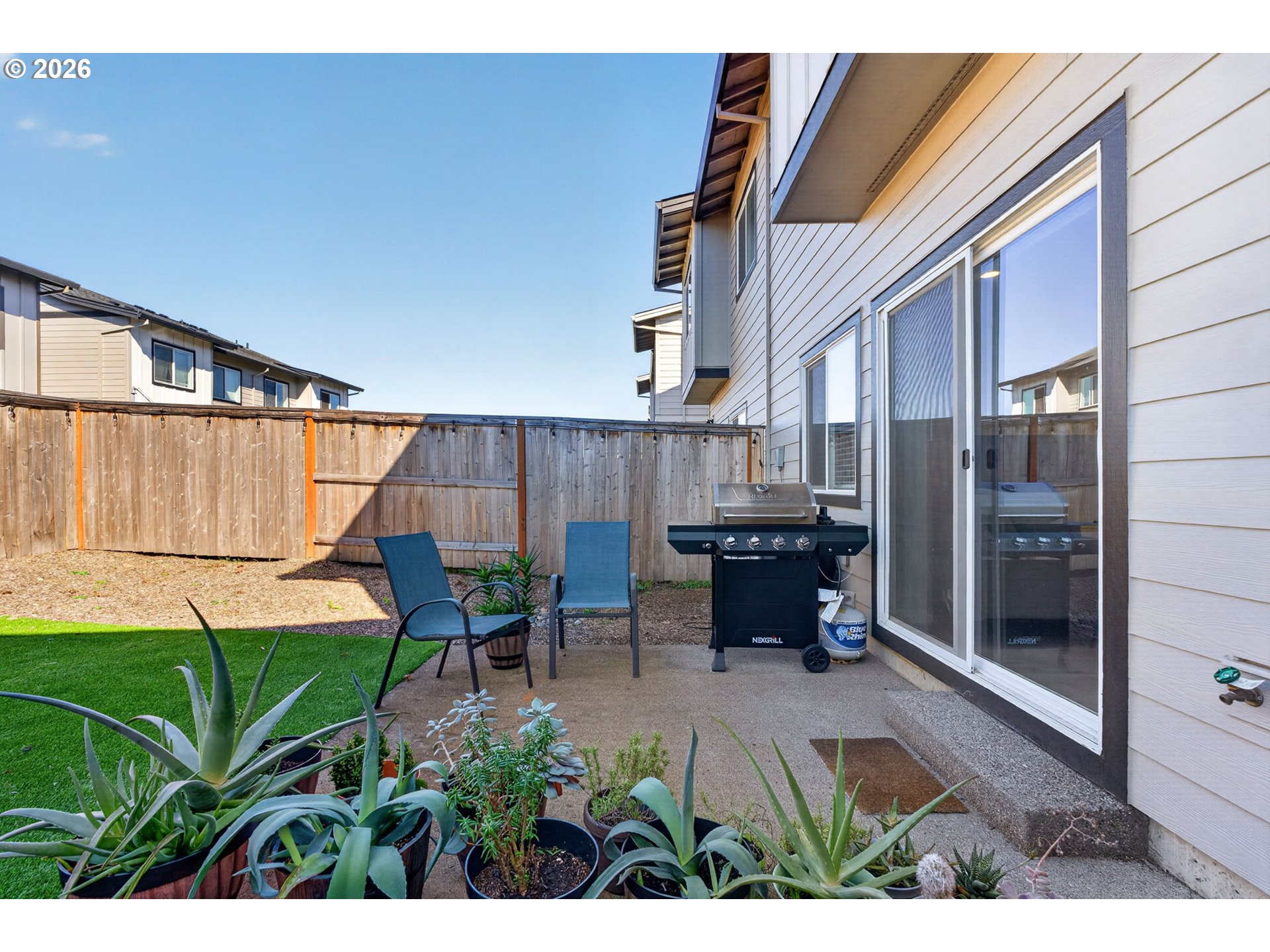 2876 S Nectarine St Property Photo 33