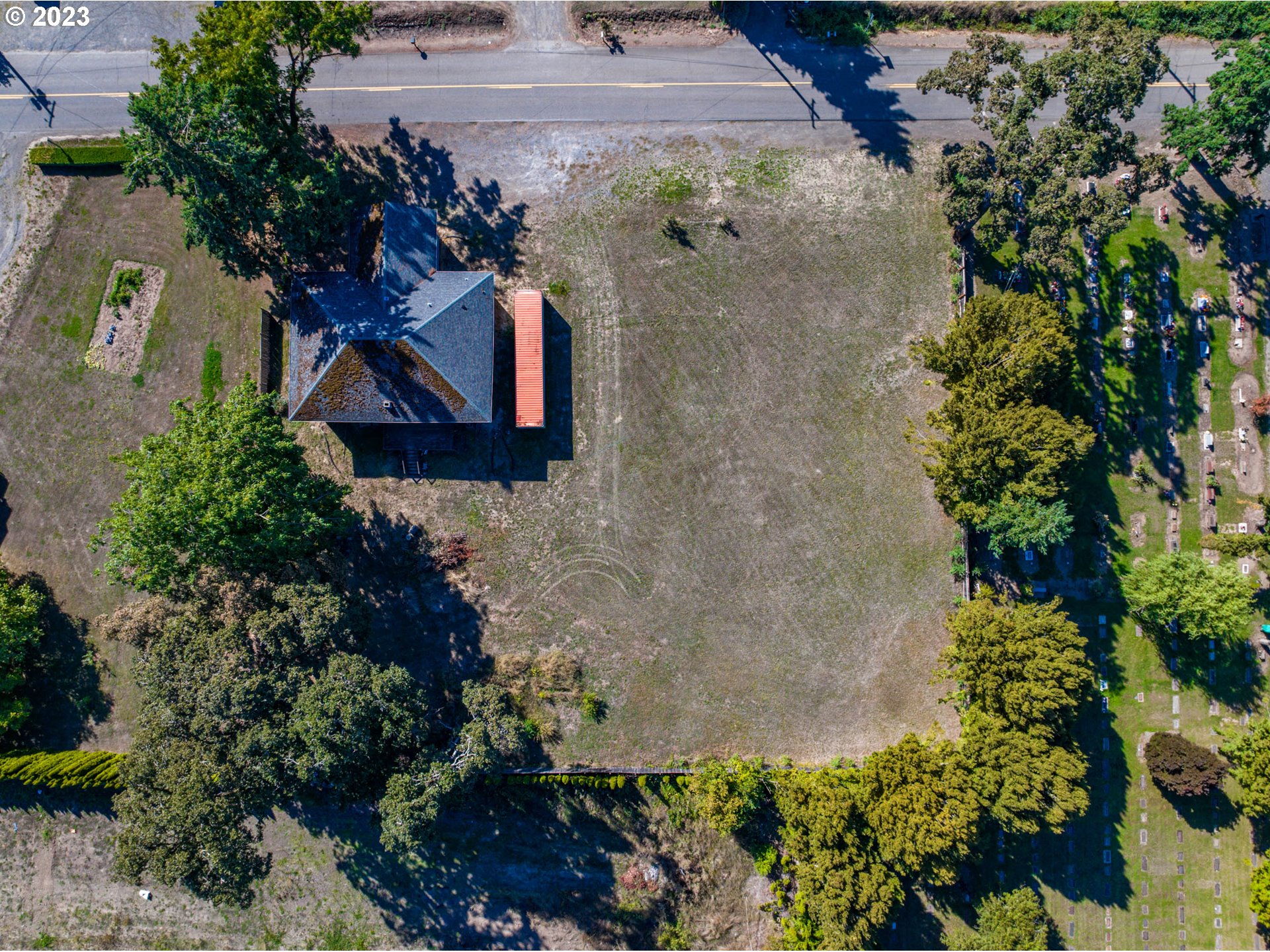995 Belle Passi Rd Property Photo 11