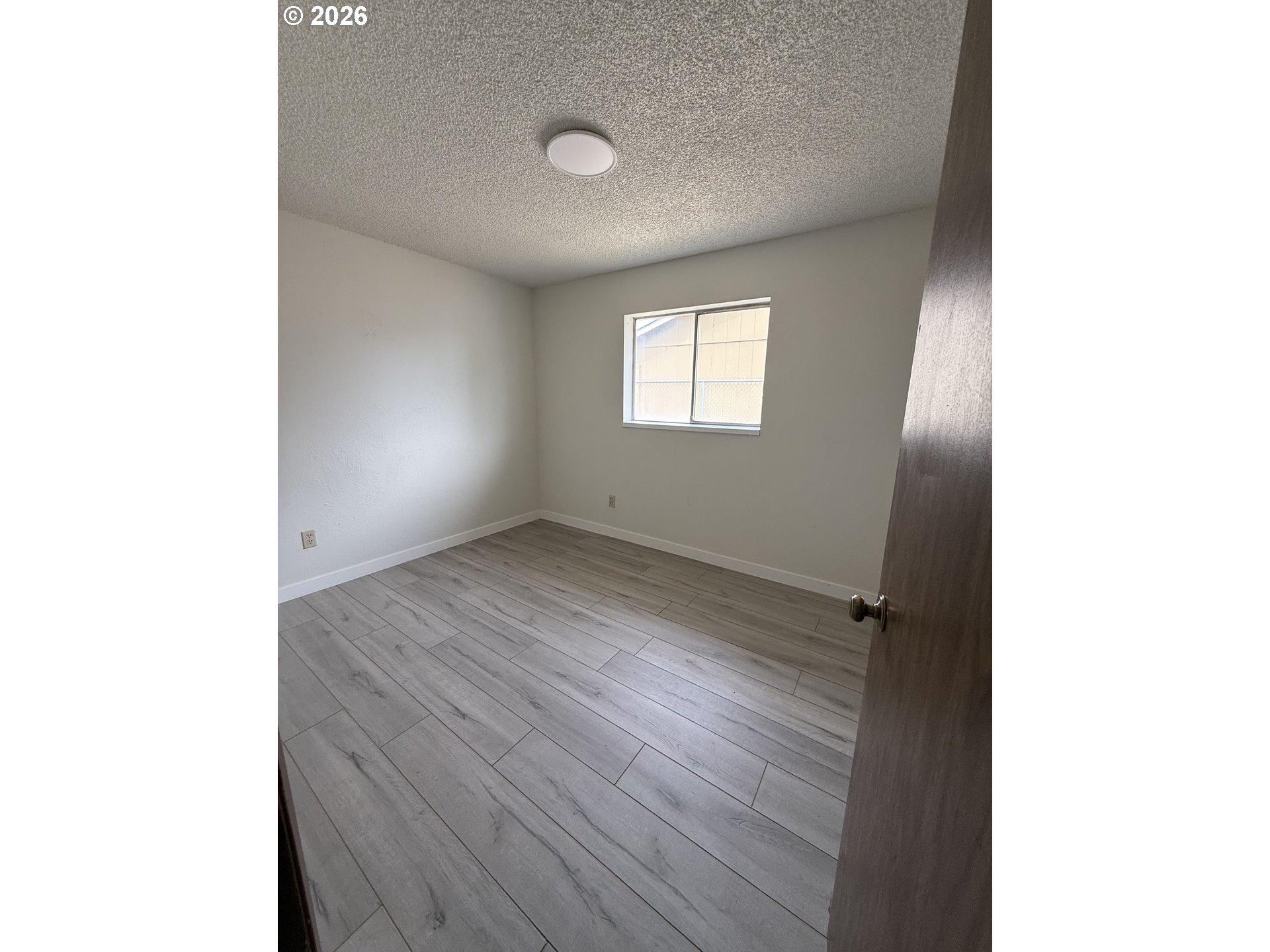 574 E Reeder Dr Property Photo 7