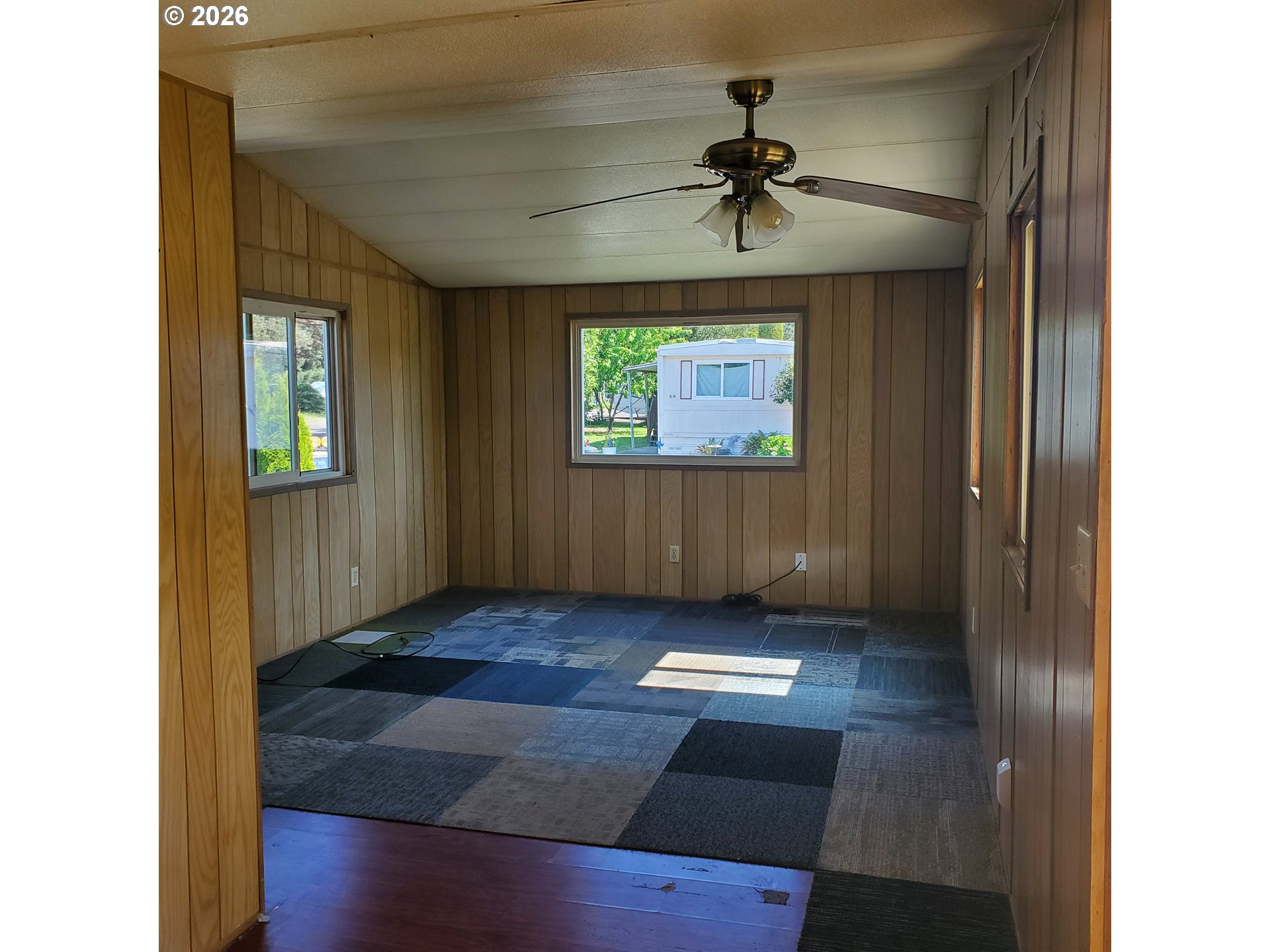 3950 Coburg Rd 83 Property Photo 9