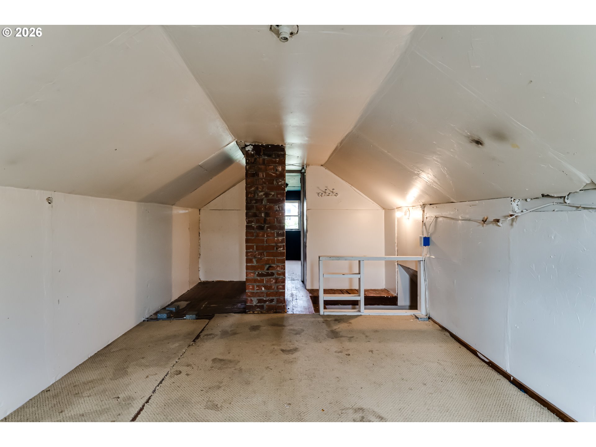 123 10th St Property Photo 19