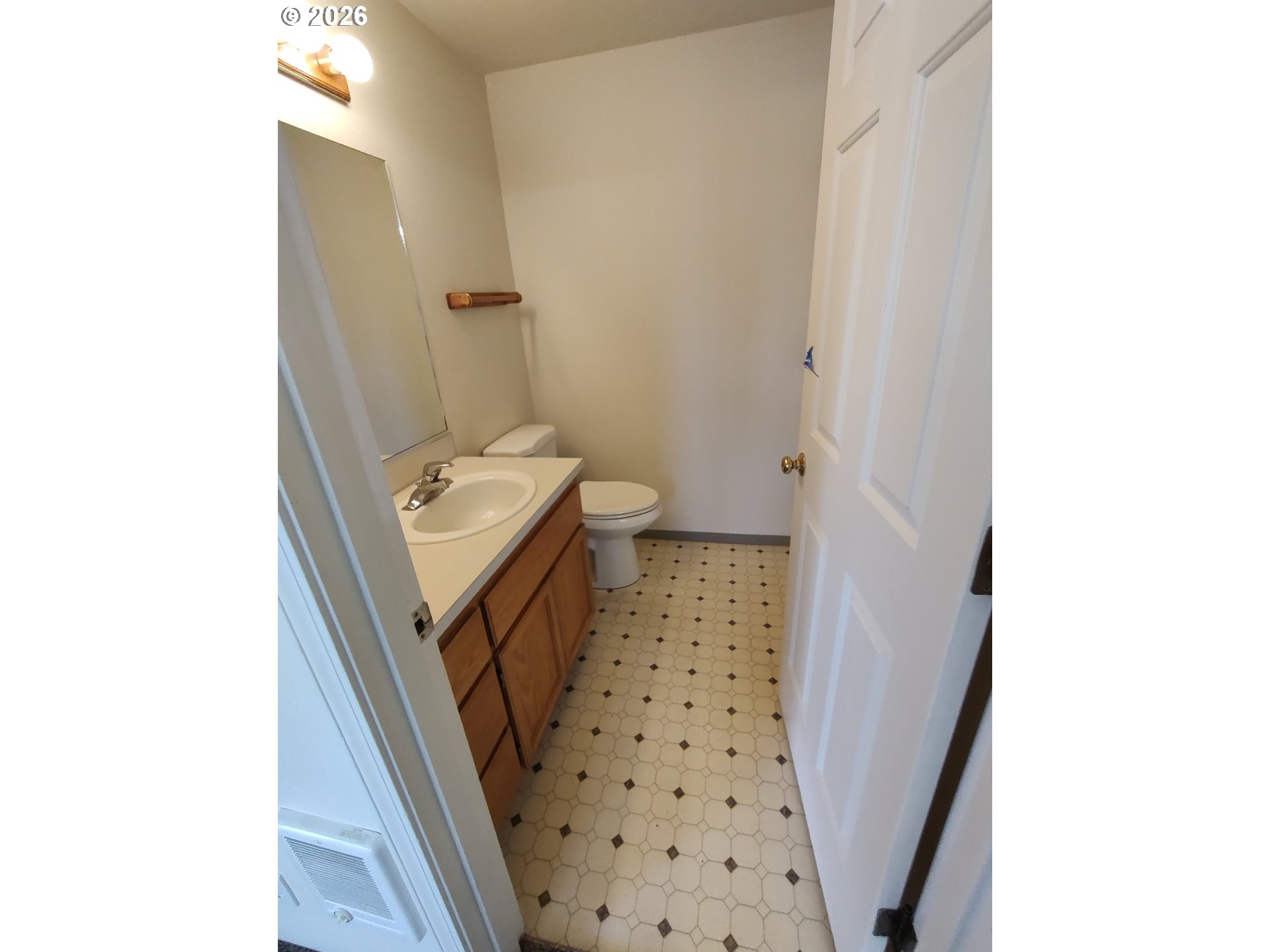 257 Smith Loop Property Photo 5