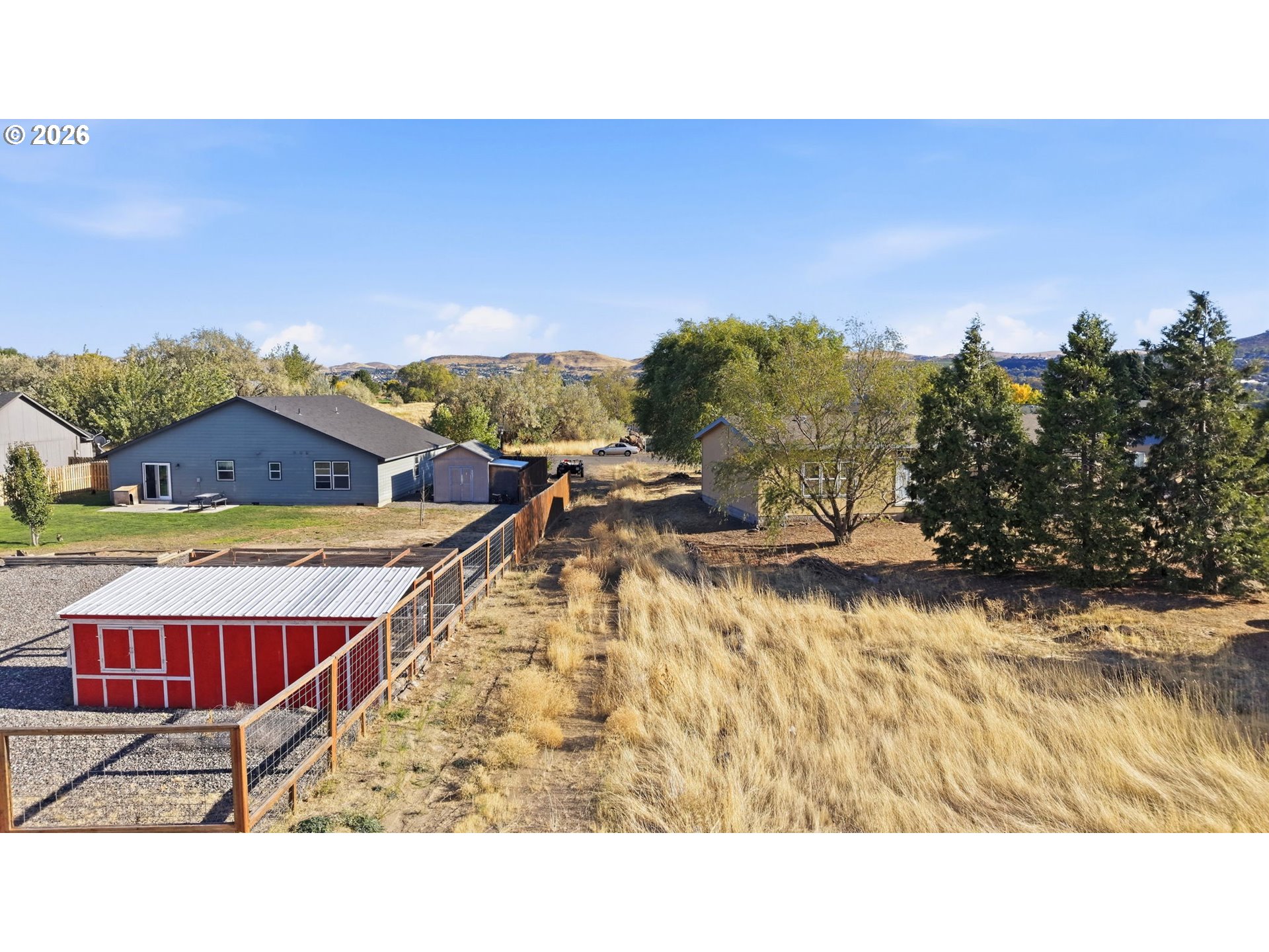 217 E St Property Photo 4