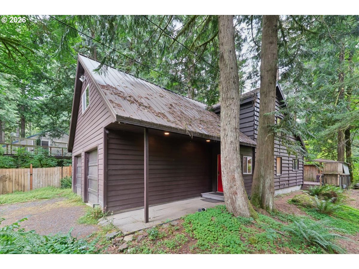 70548 E MOUNTAIN DR Property Photo 1