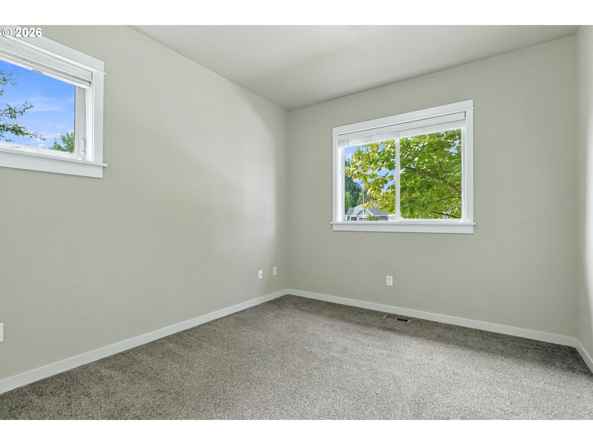 988 Hamilton St Property Photo 33