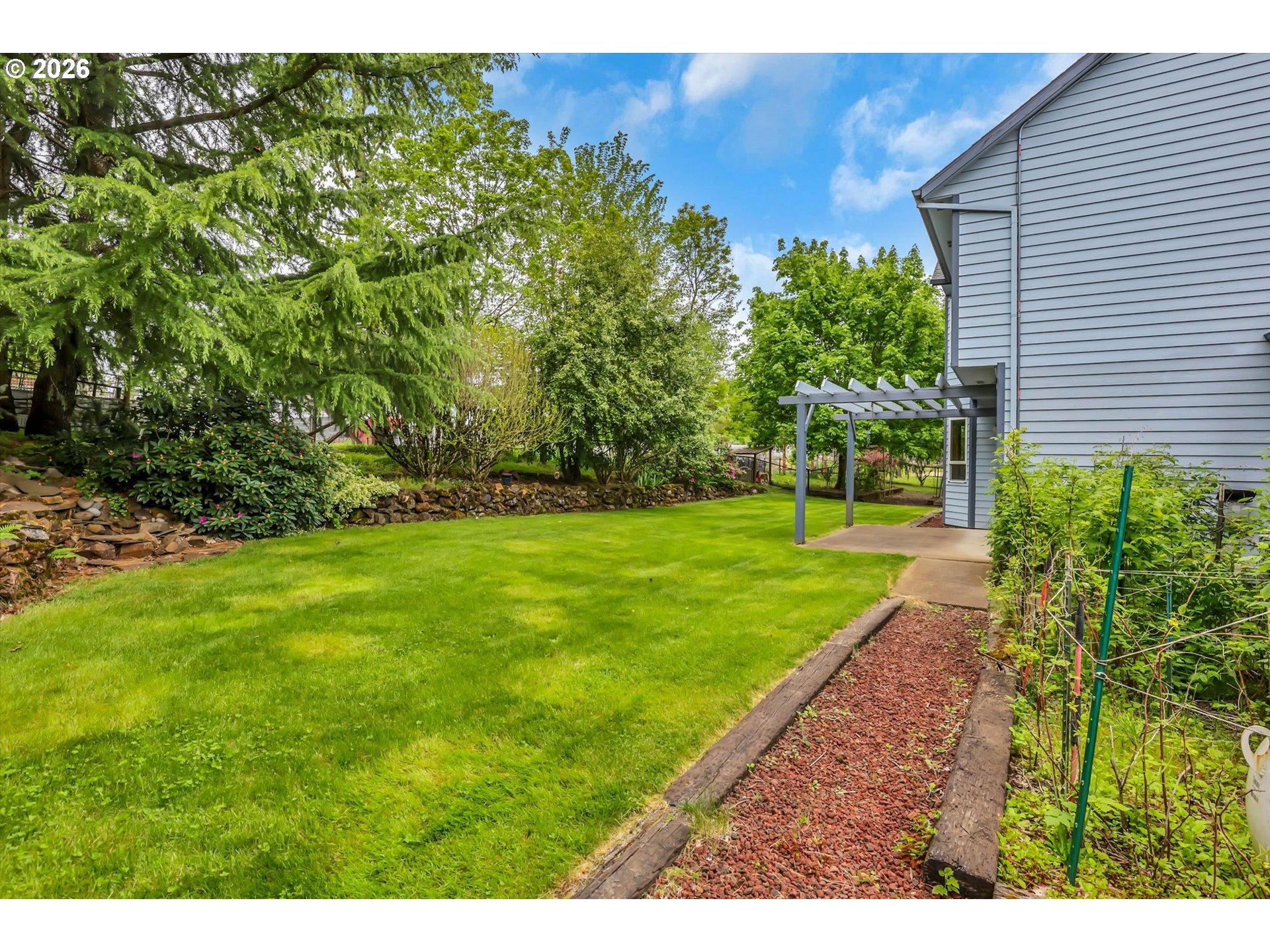 5381 Dow Ln Ne Property Photo 6