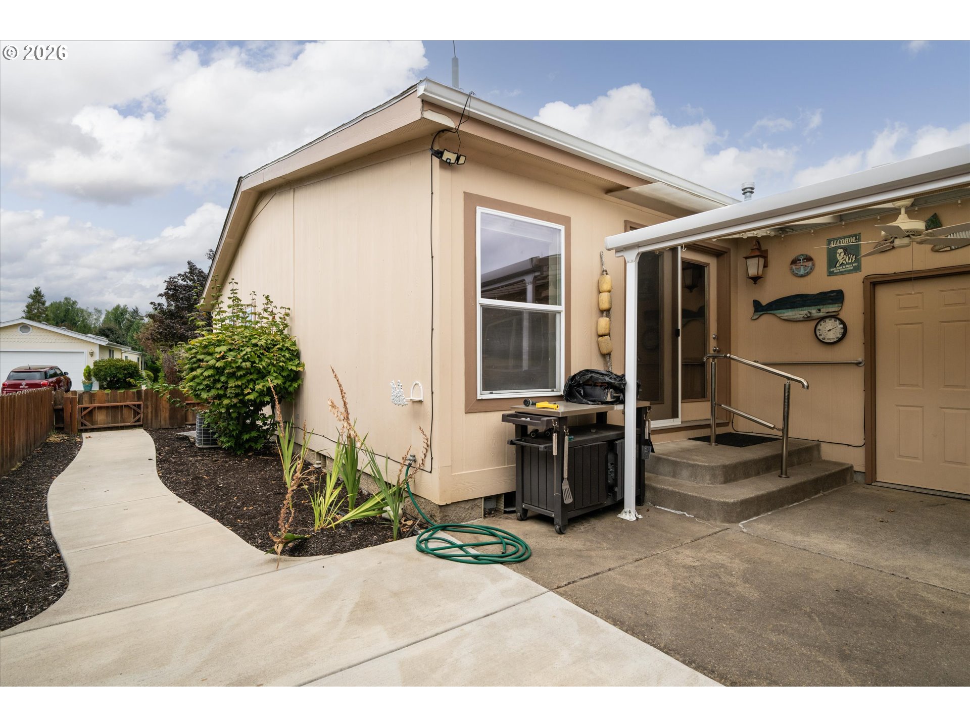 125 Chad Dr Property Photo 32