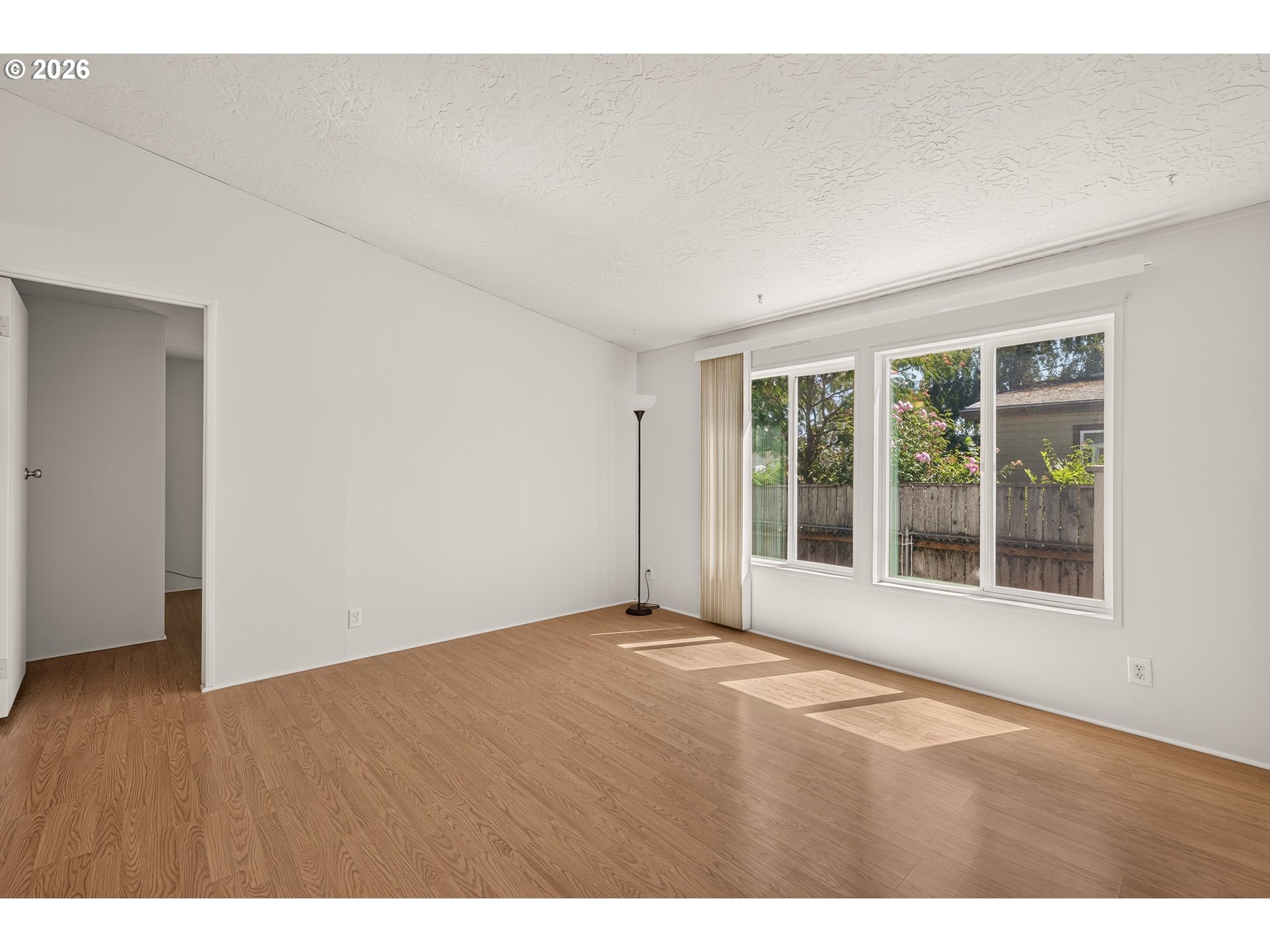 301 E Columbia 75 Property Photo 14