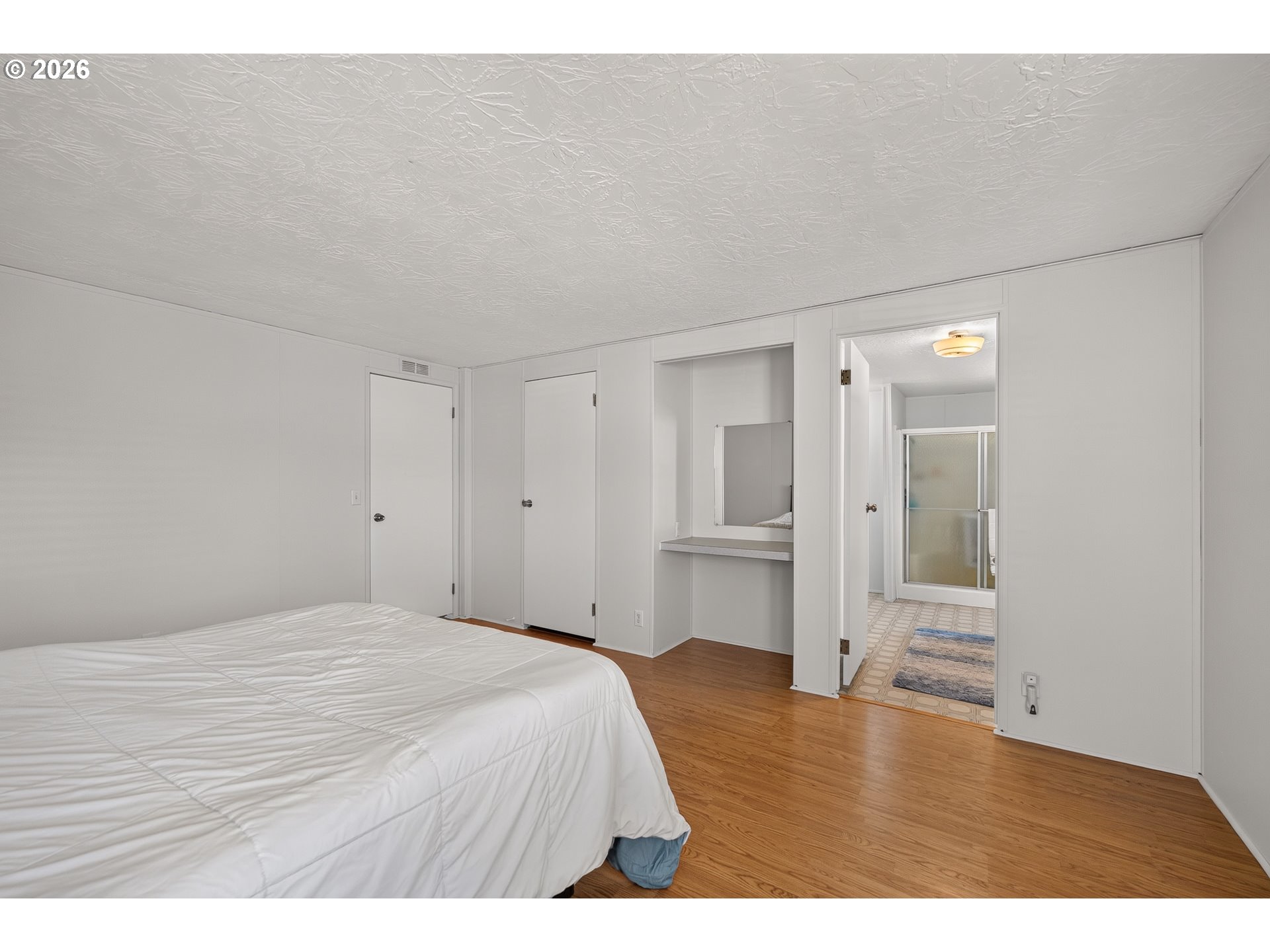 301 E Columbia 75 Property Photo 17