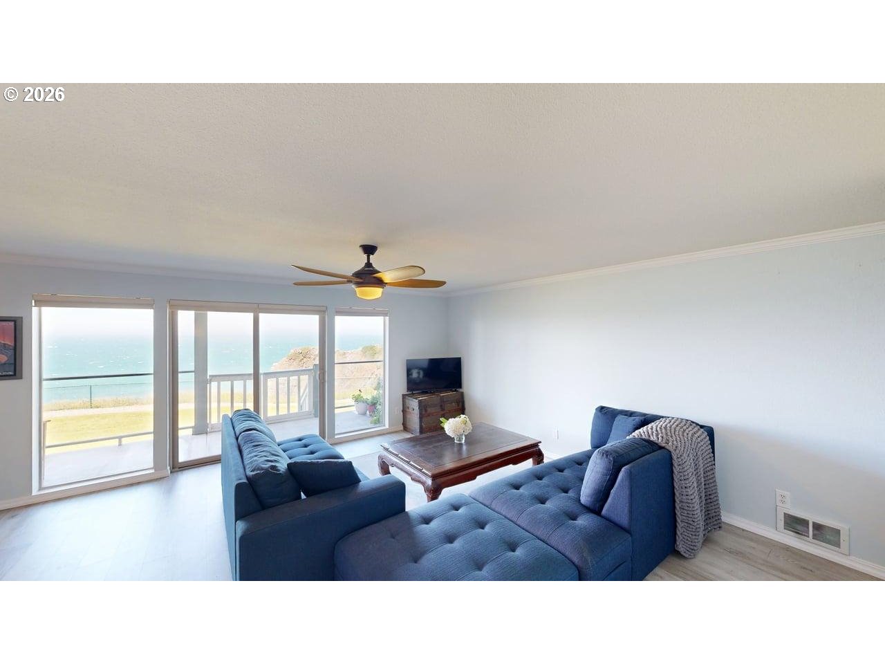 1303 Moore St 102 Property Photo 6