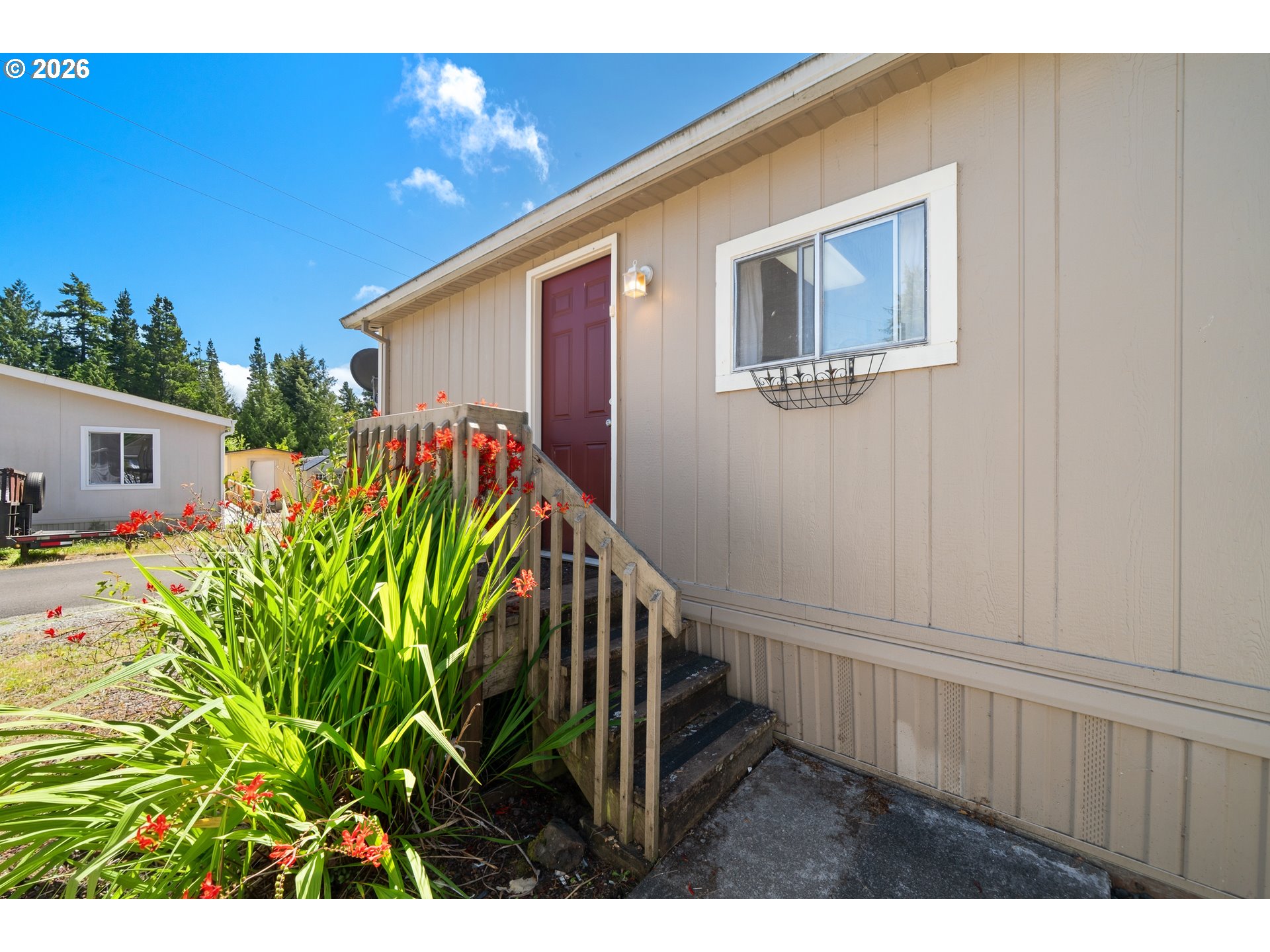 36455 Highway 101 22 Property Photo 5