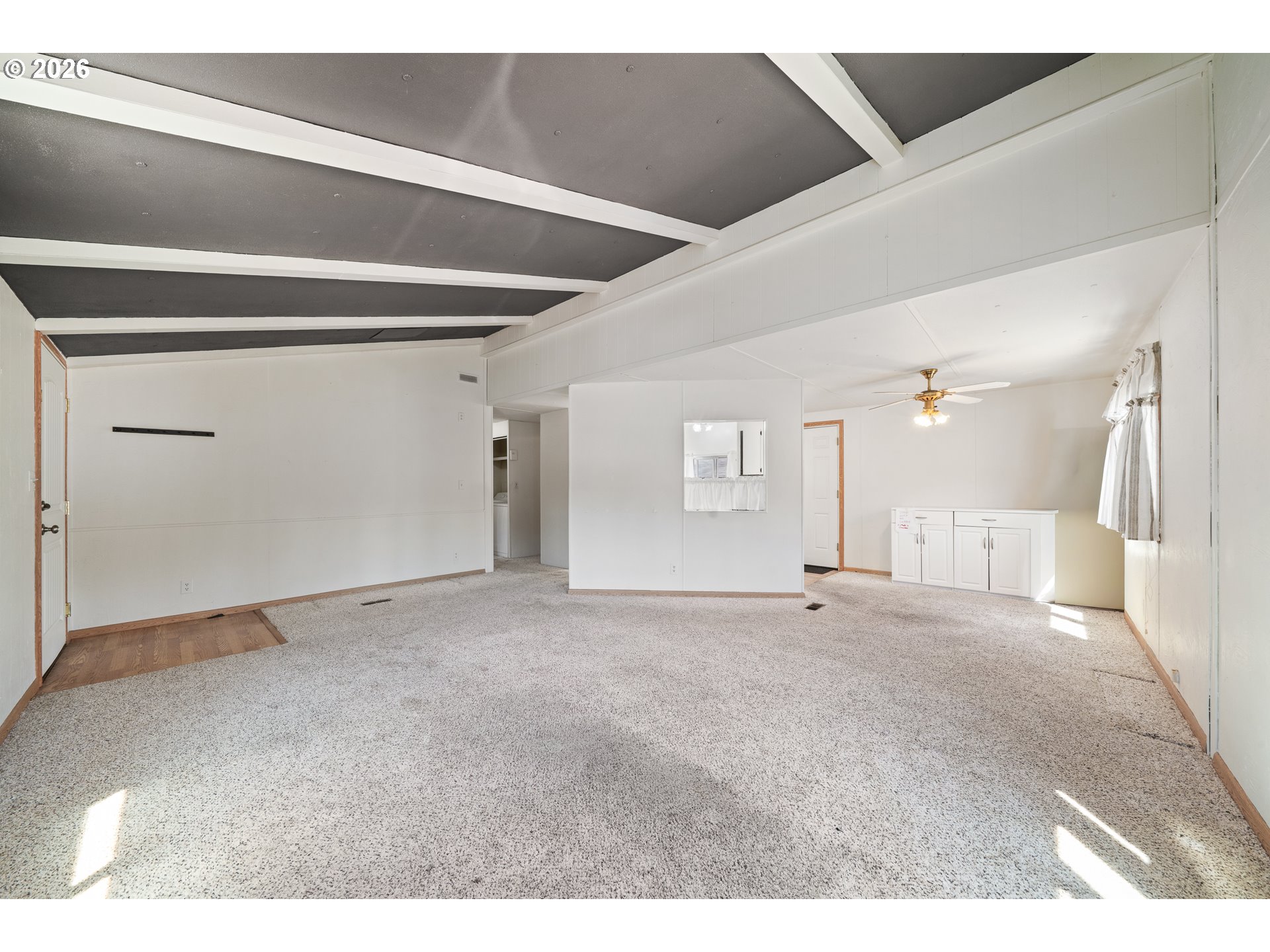 36455 Highway 101 22 Property Photo 10