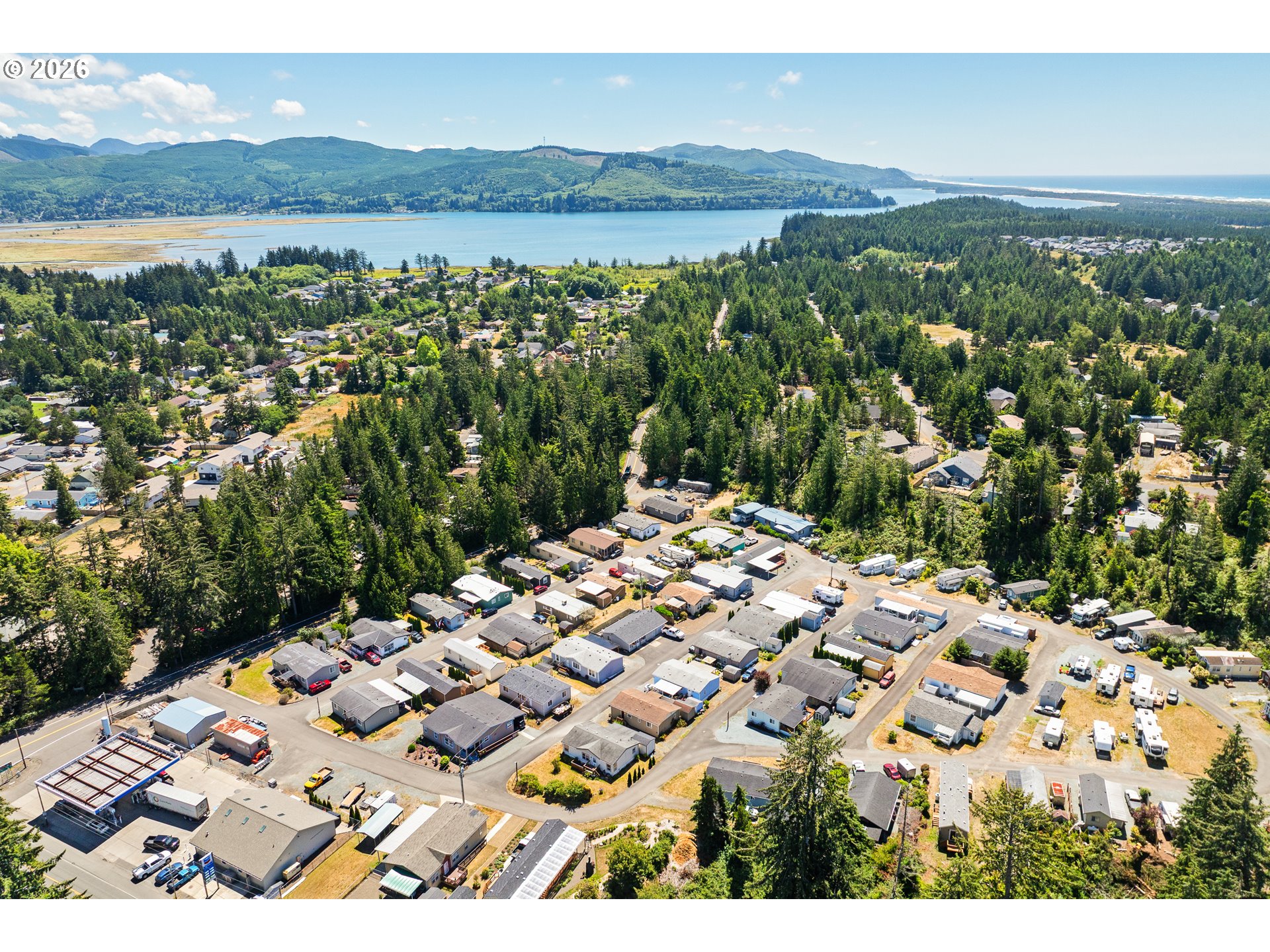 36455 Highway 101 22 Property Photo 31