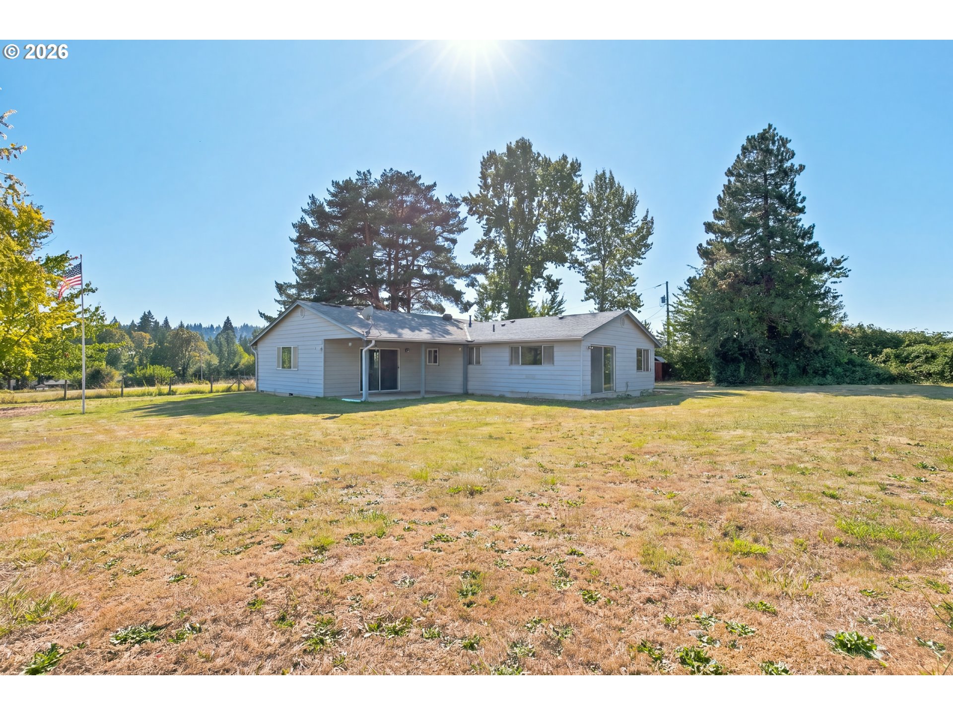 27205 Se Carl St Property Photo 3