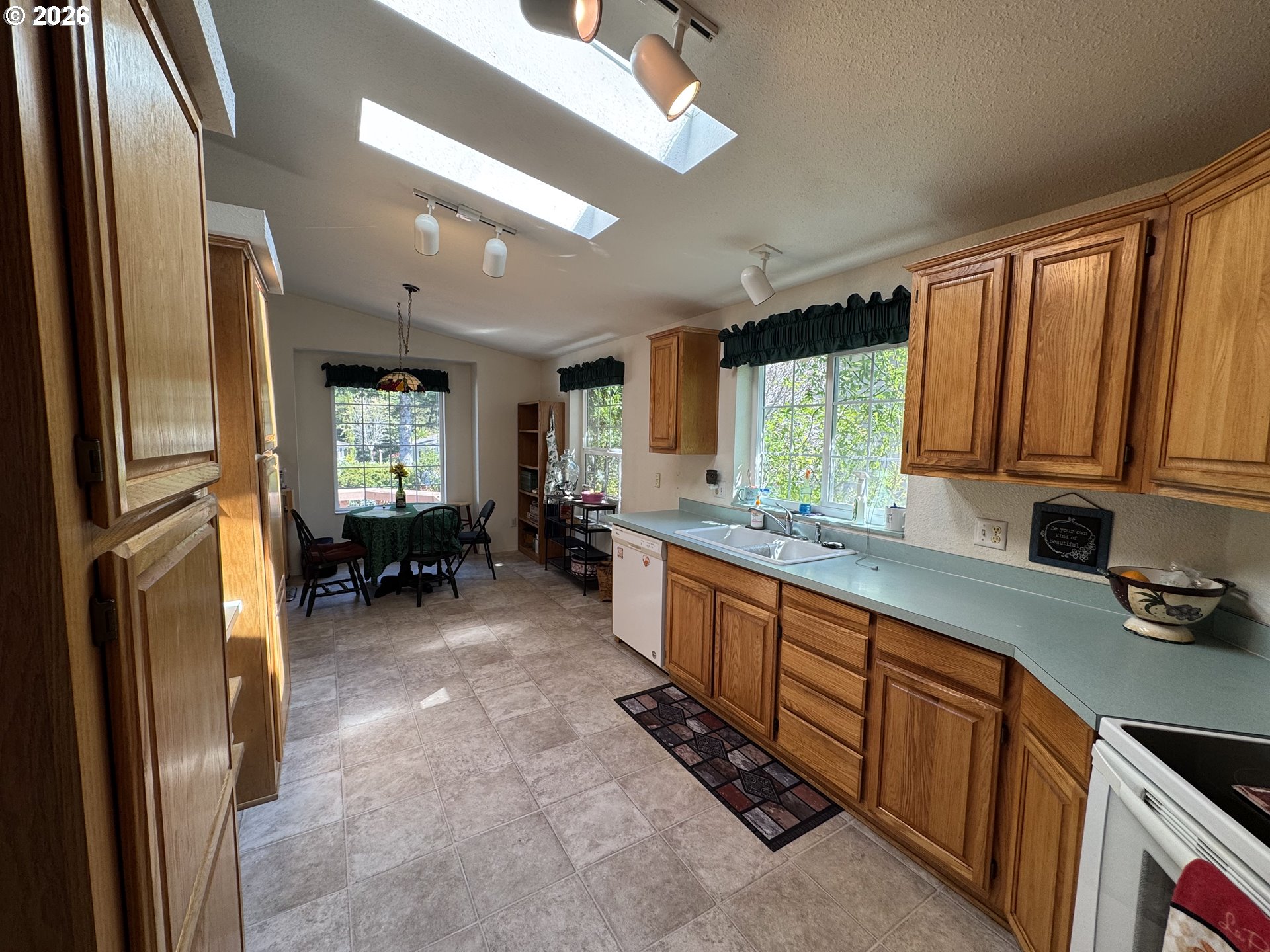 307 Manzanita Dr Property Photo 10