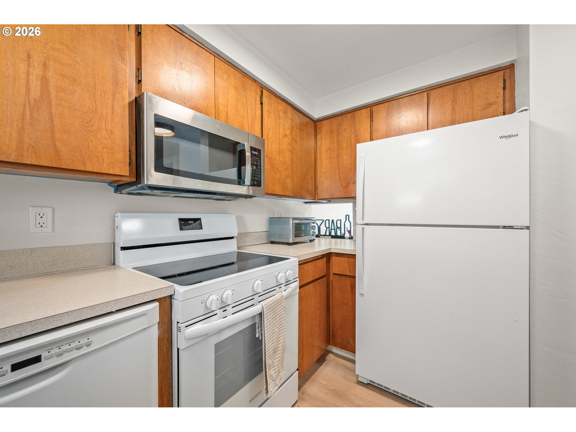 1551 Fetters Loop Property Photo 17