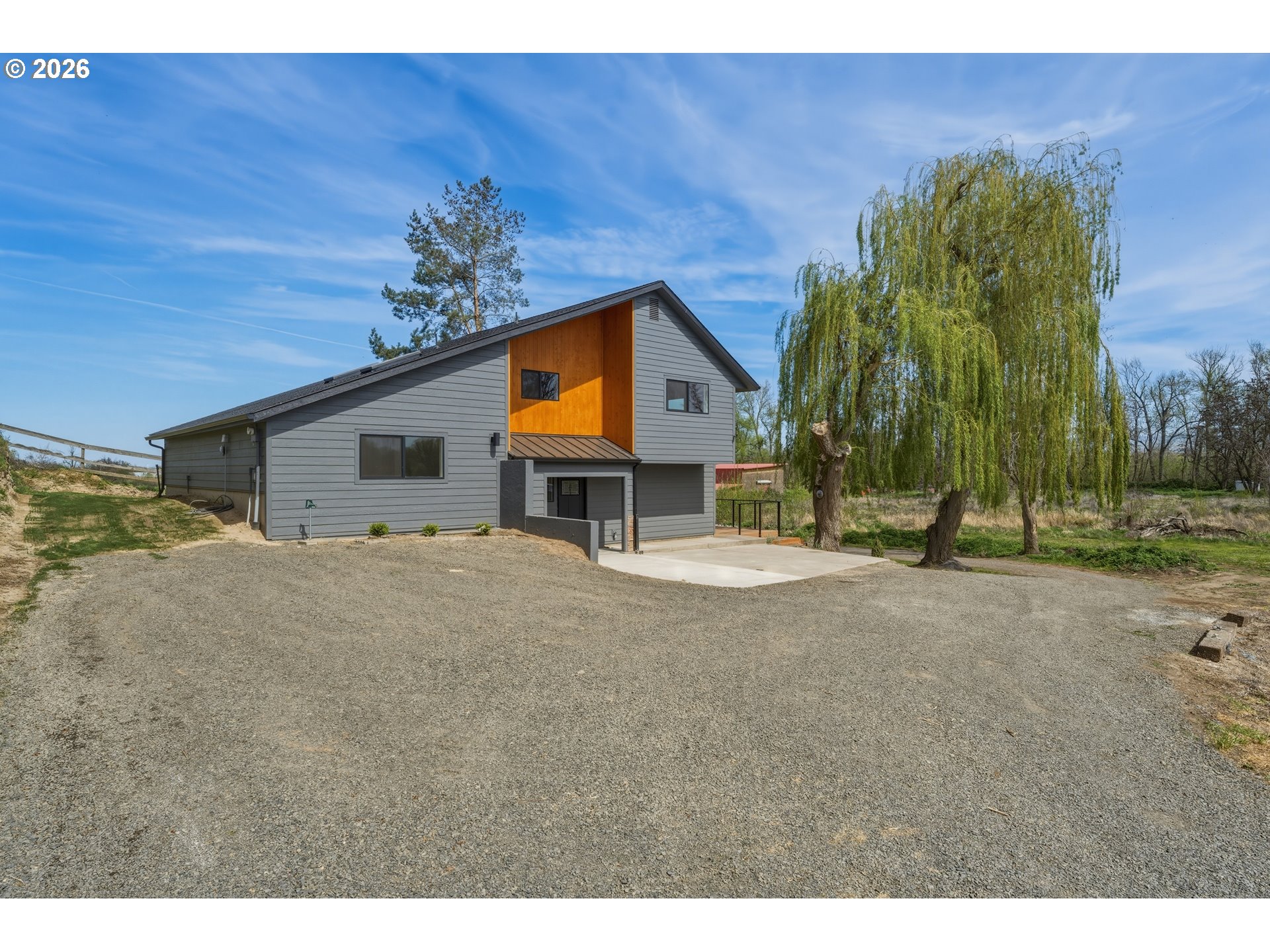 54027 Summers Ln Property Photo 32