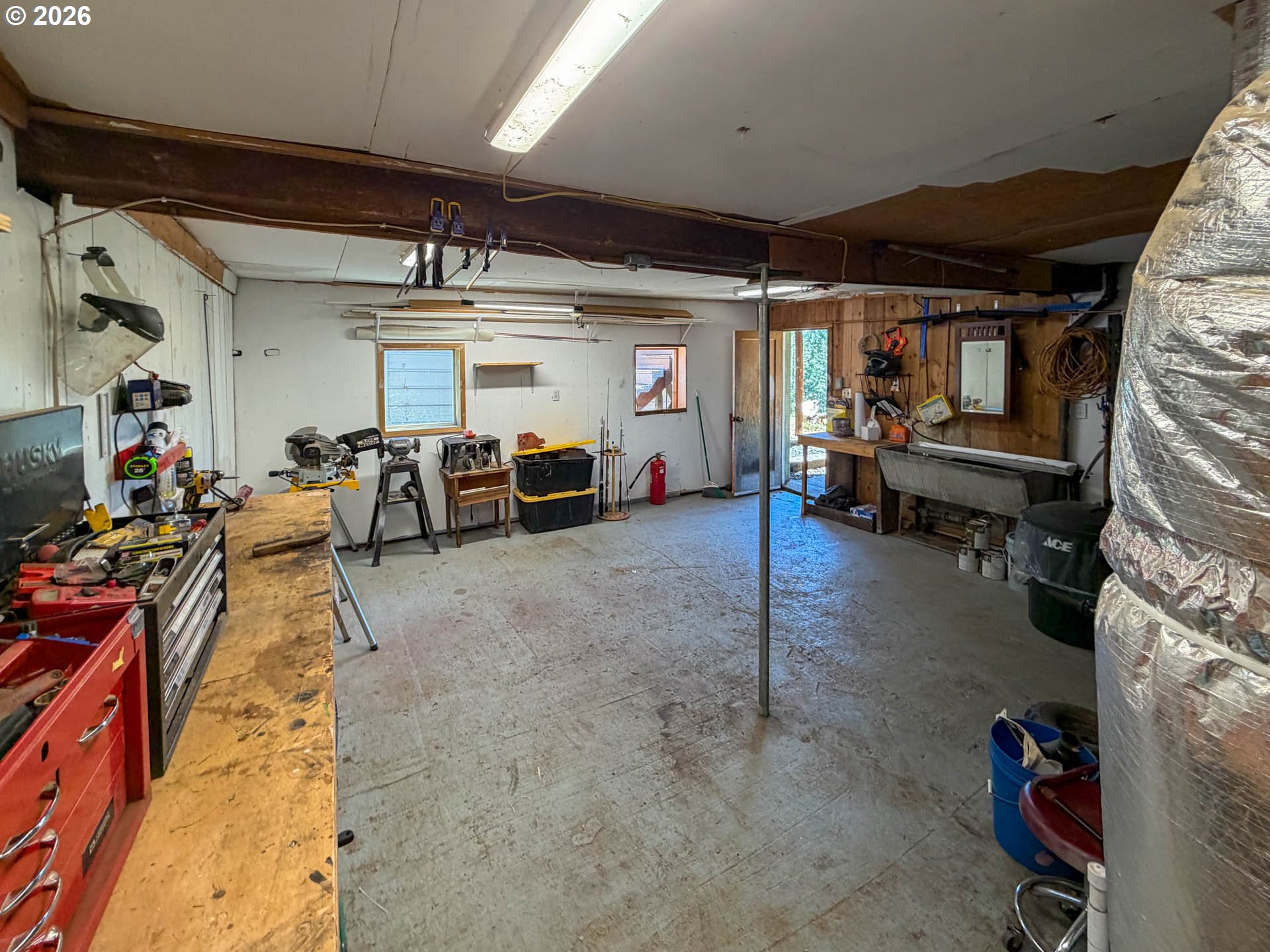 905 Ne Third St Property Photo 41