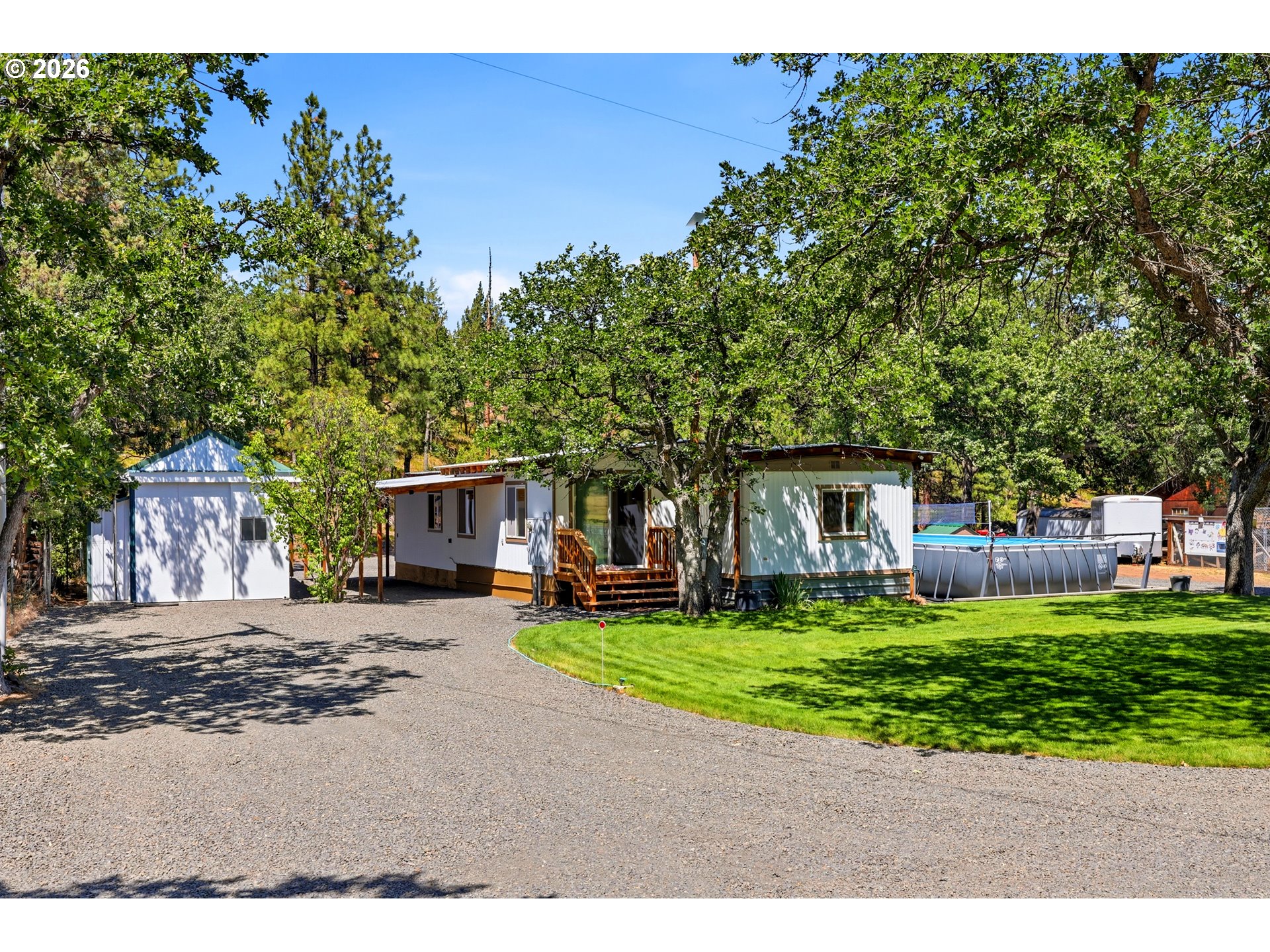 77687 Highway 216 Property Photo 1