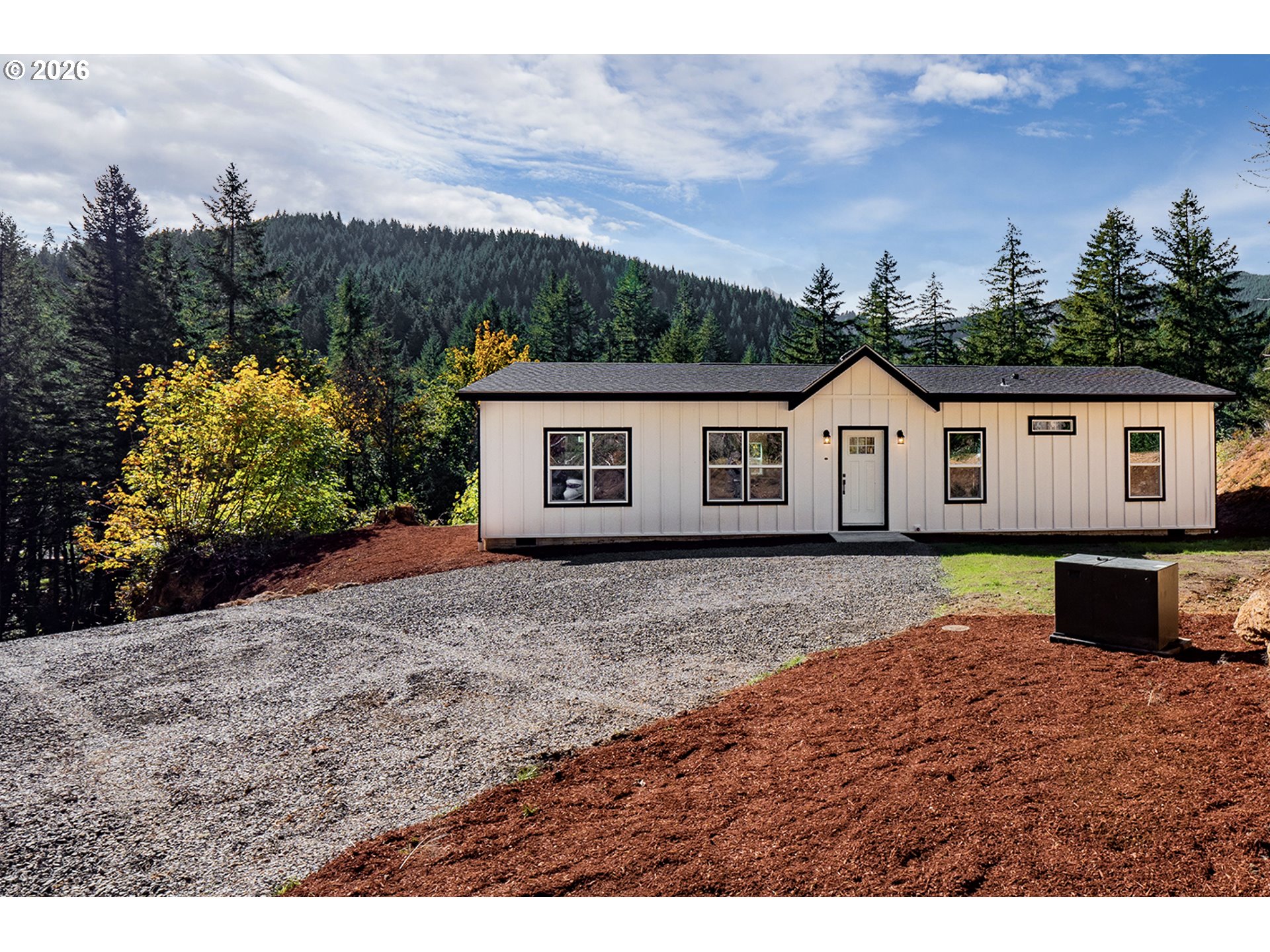 42276 Winberry Creek Rd Property Photo 2