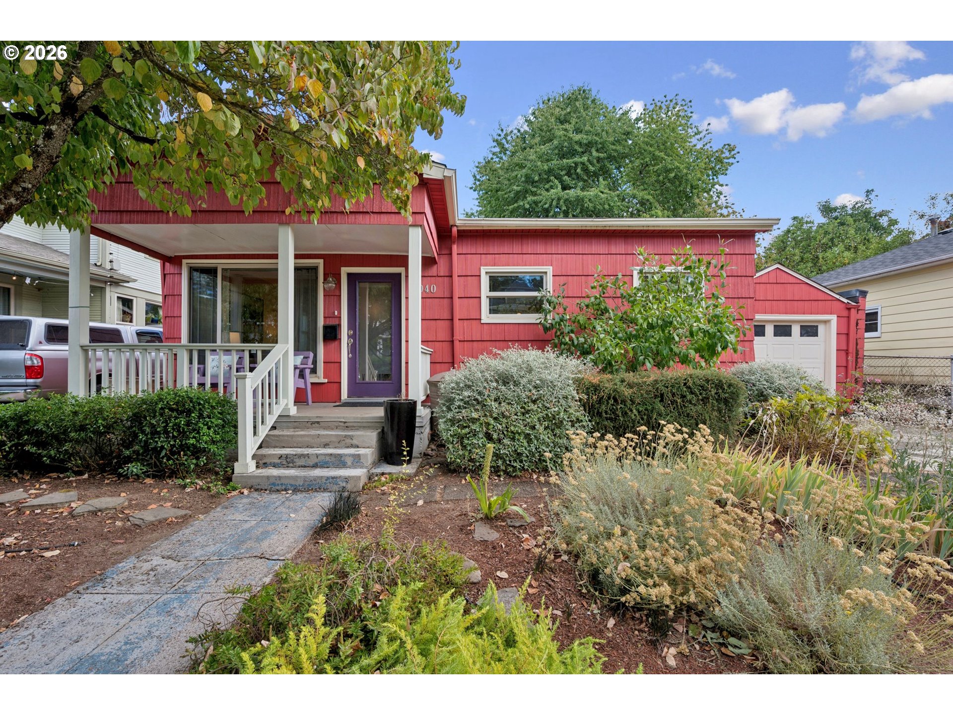 9040 N Oswego Ave Property Photo 1