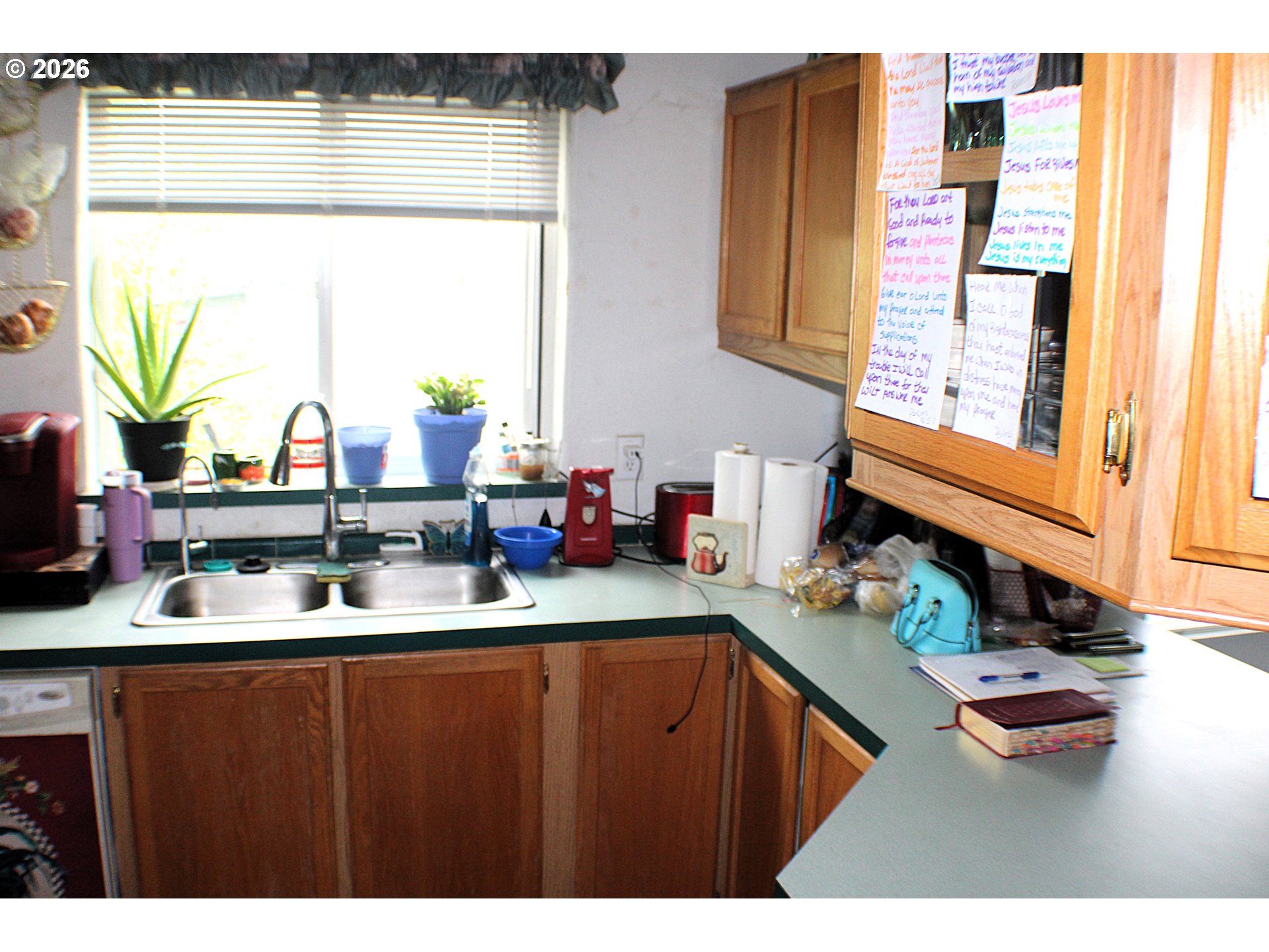 1477 Nw Eden St Property Photo 7