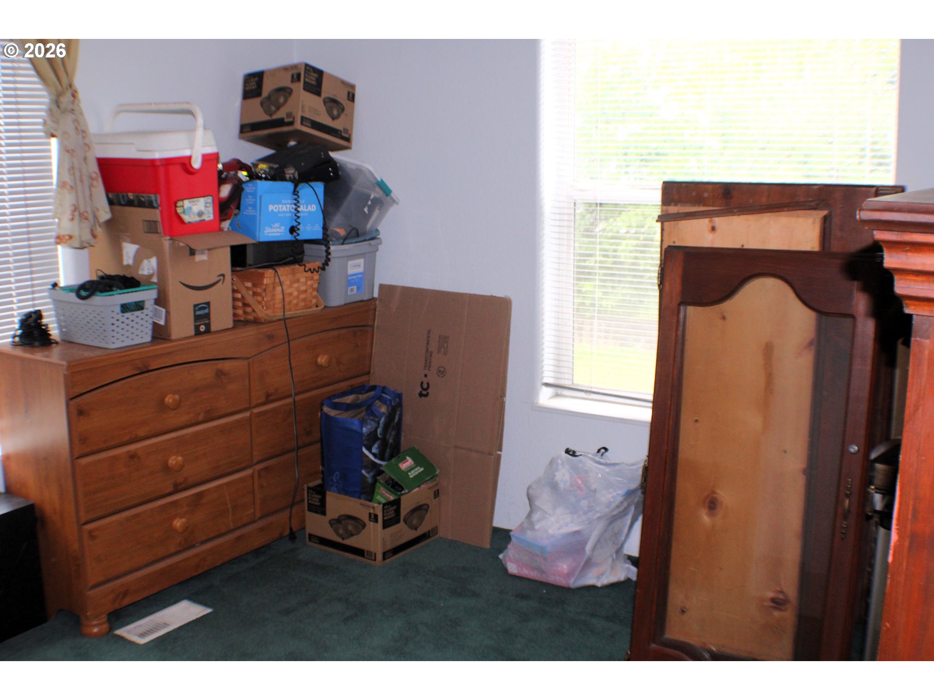 1477 Nw Eden St Property Photo 8