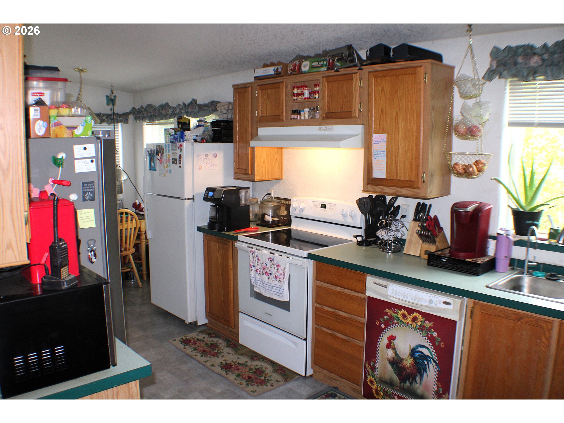 1477 Nw Eden St Property Photo 9