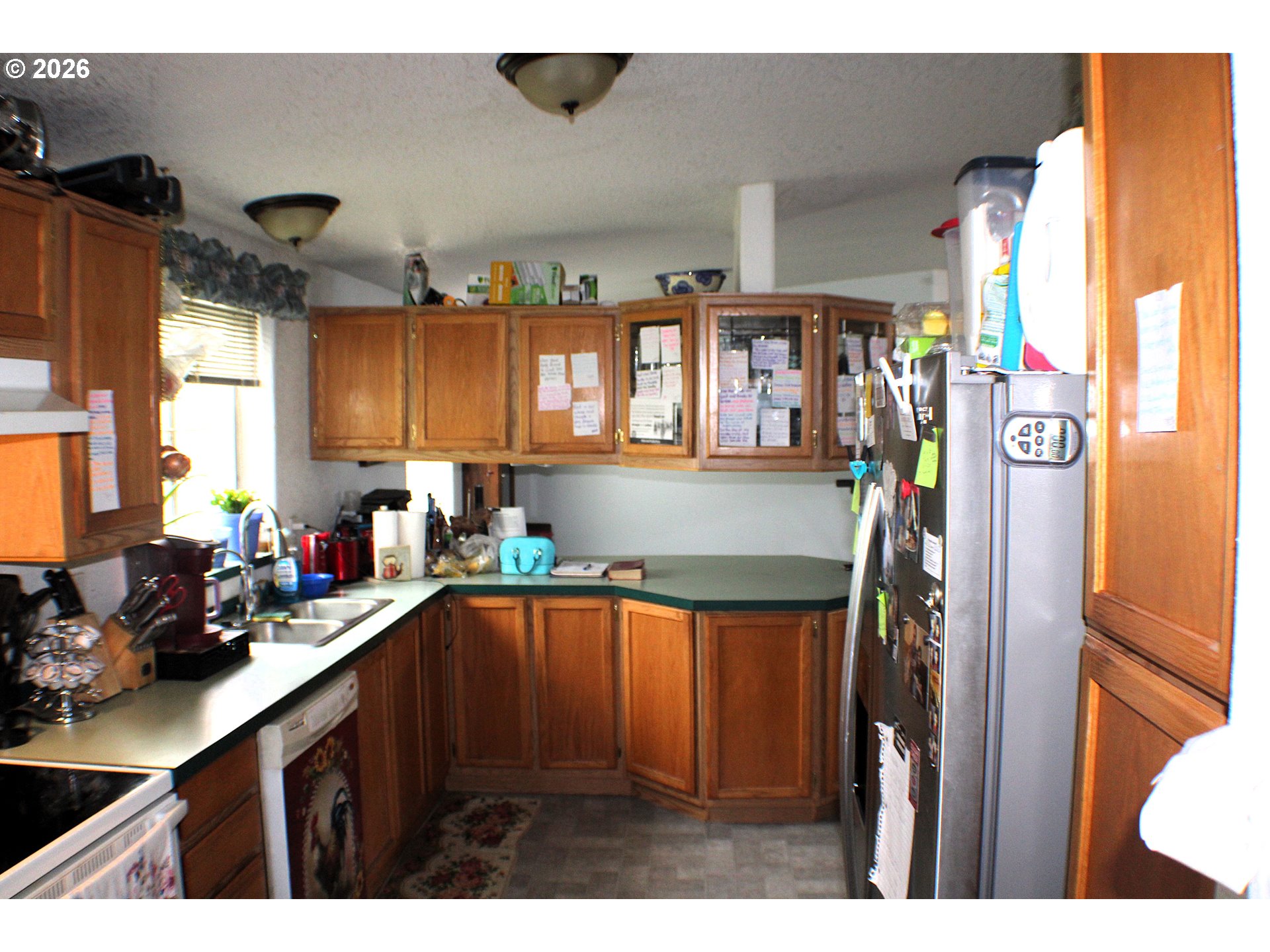 1477 Nw Eden St Property Photo 11