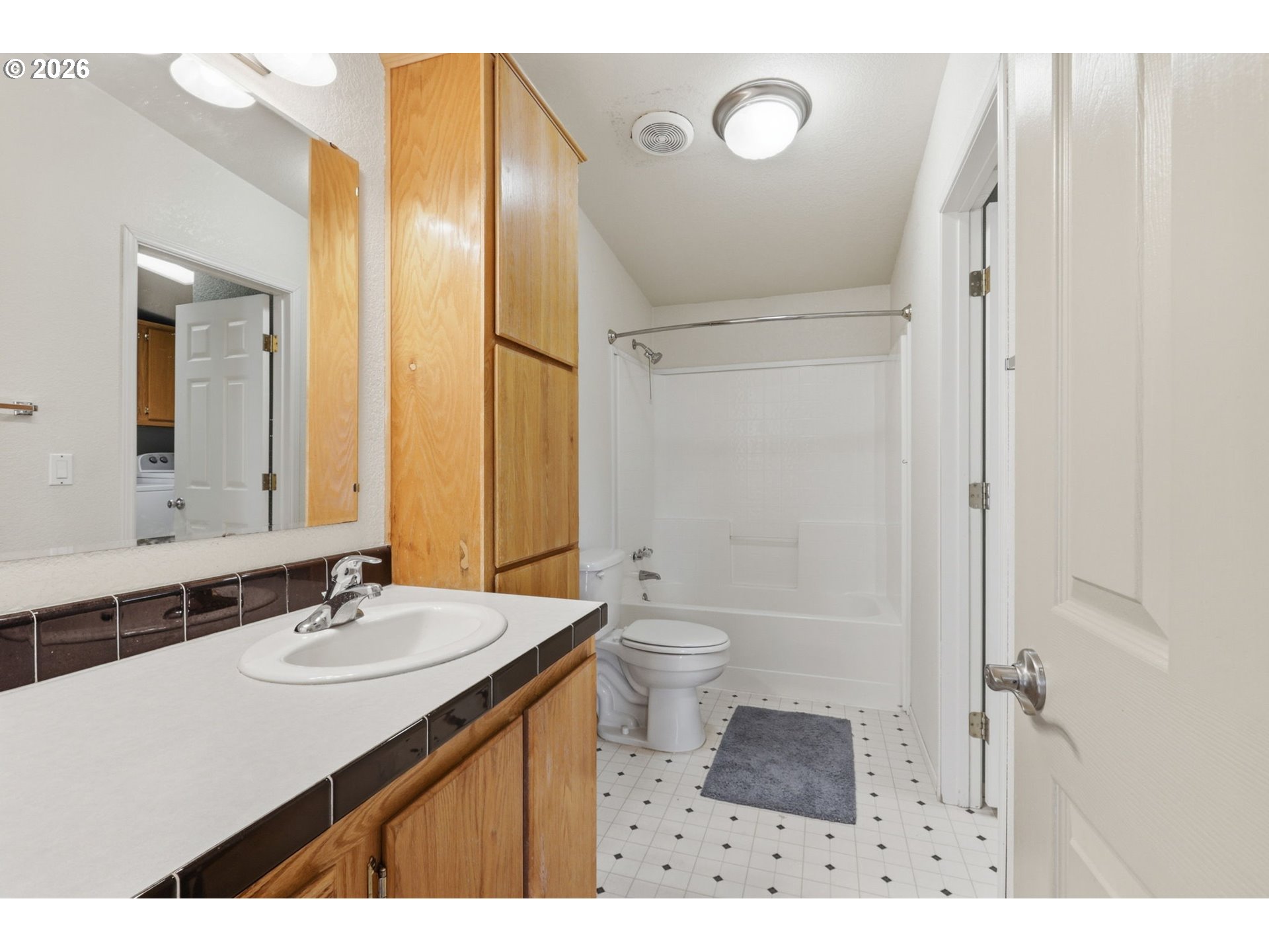 1271 Sw Phyllis Dr Property Photo 20